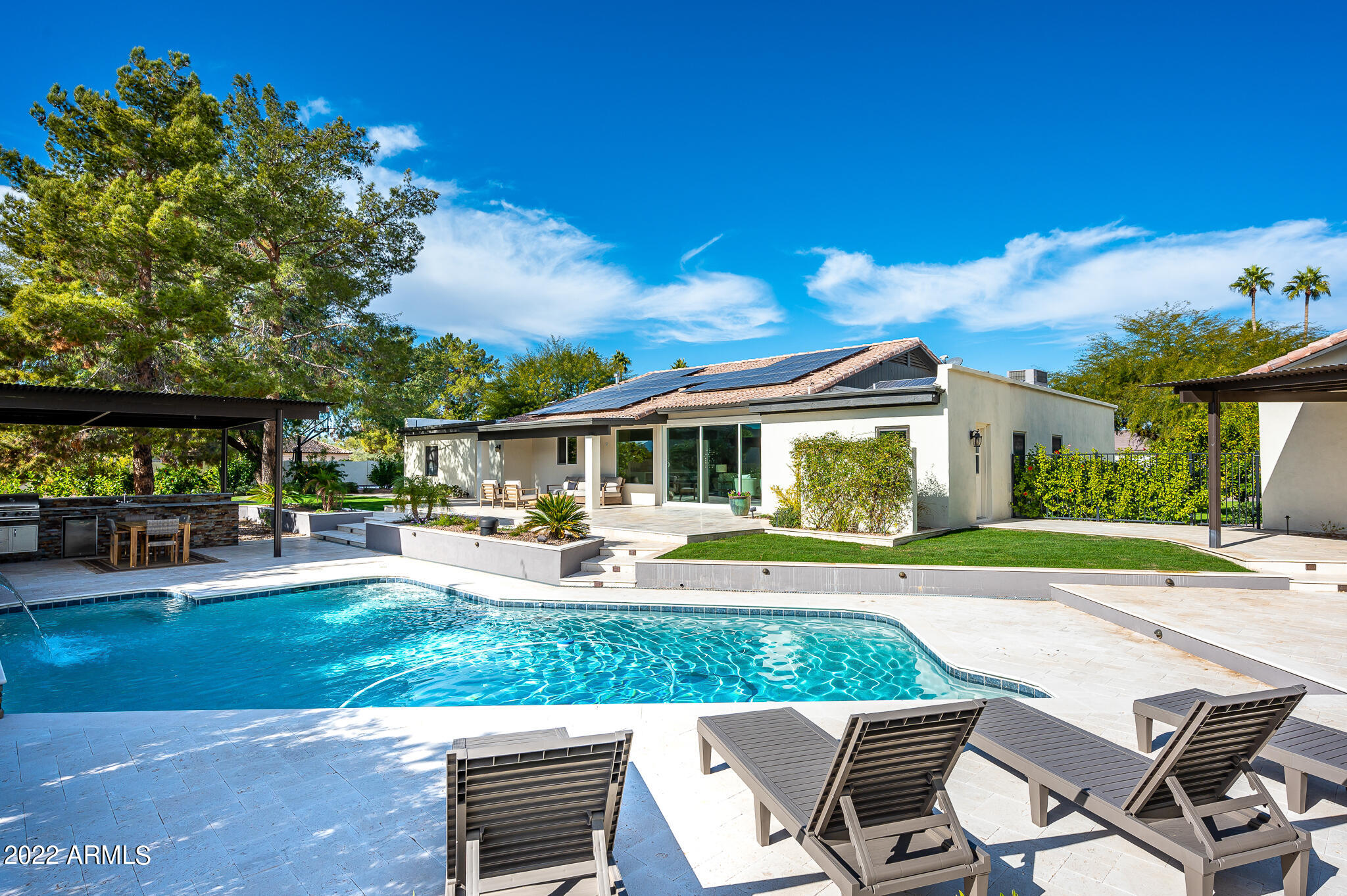 DESERT WIND UNIT 2 - Residential