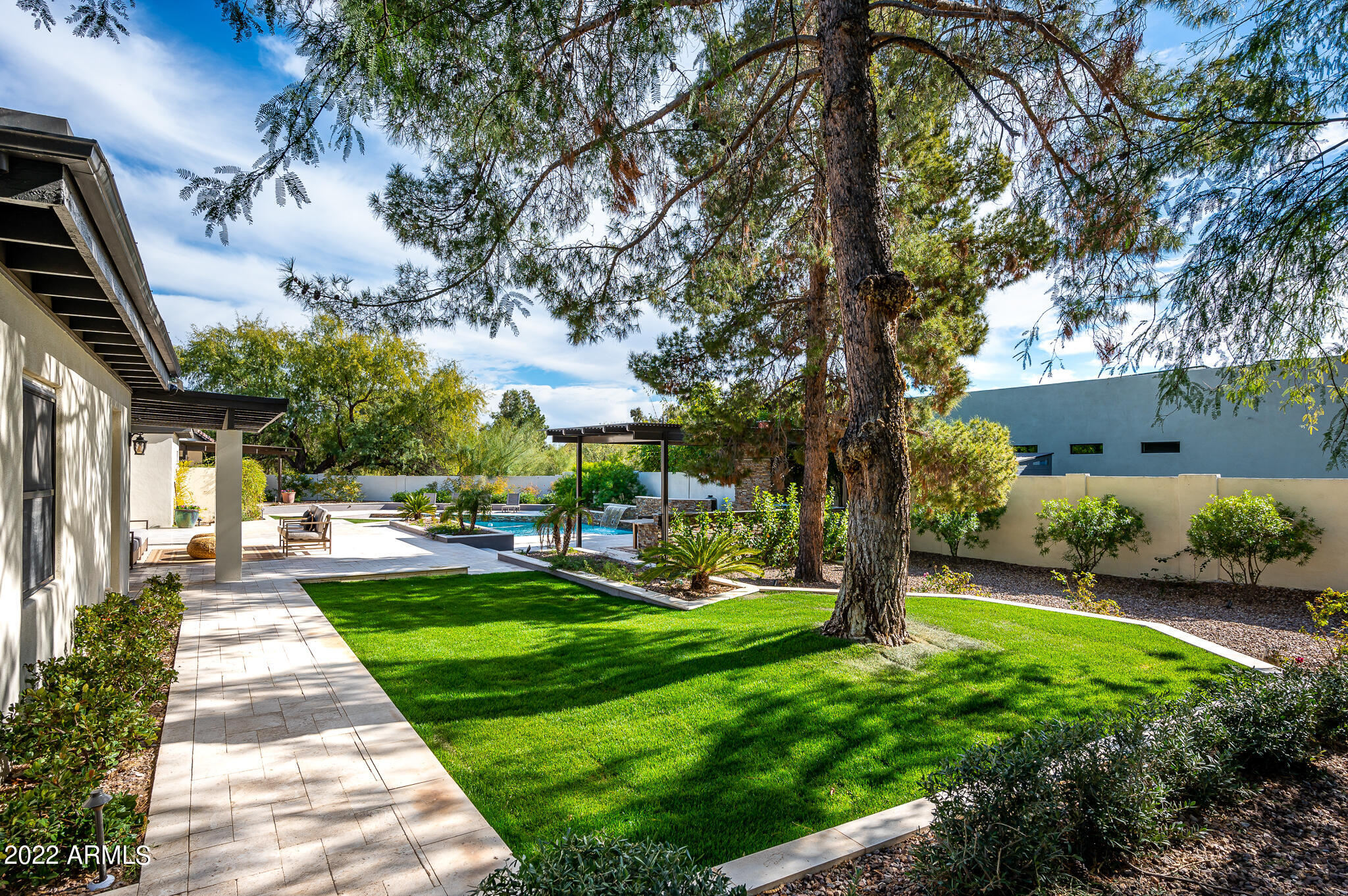DESERT WIND UNIT 2 - Residential