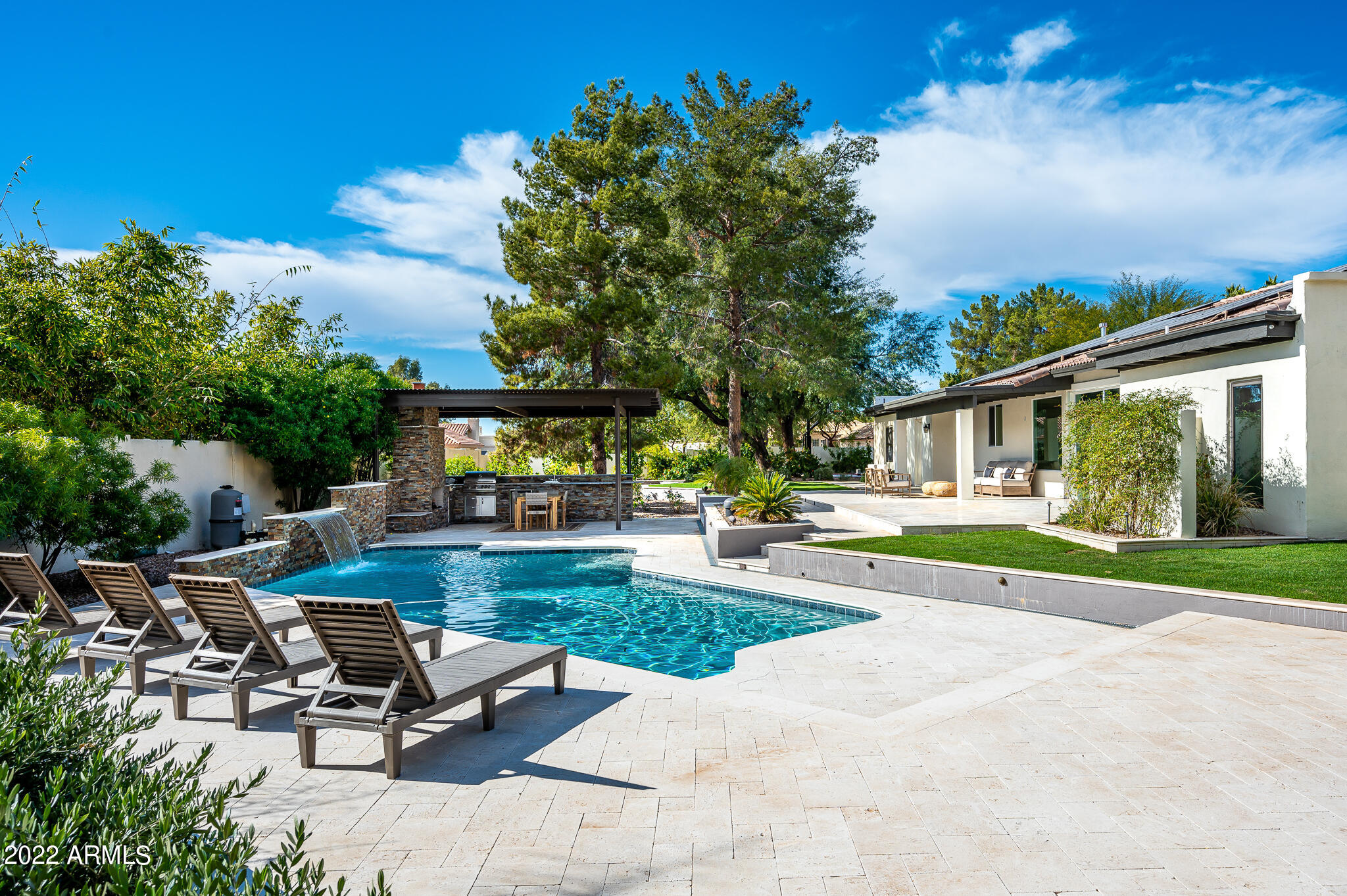 DESERT WIND UNIT 2 - Residential