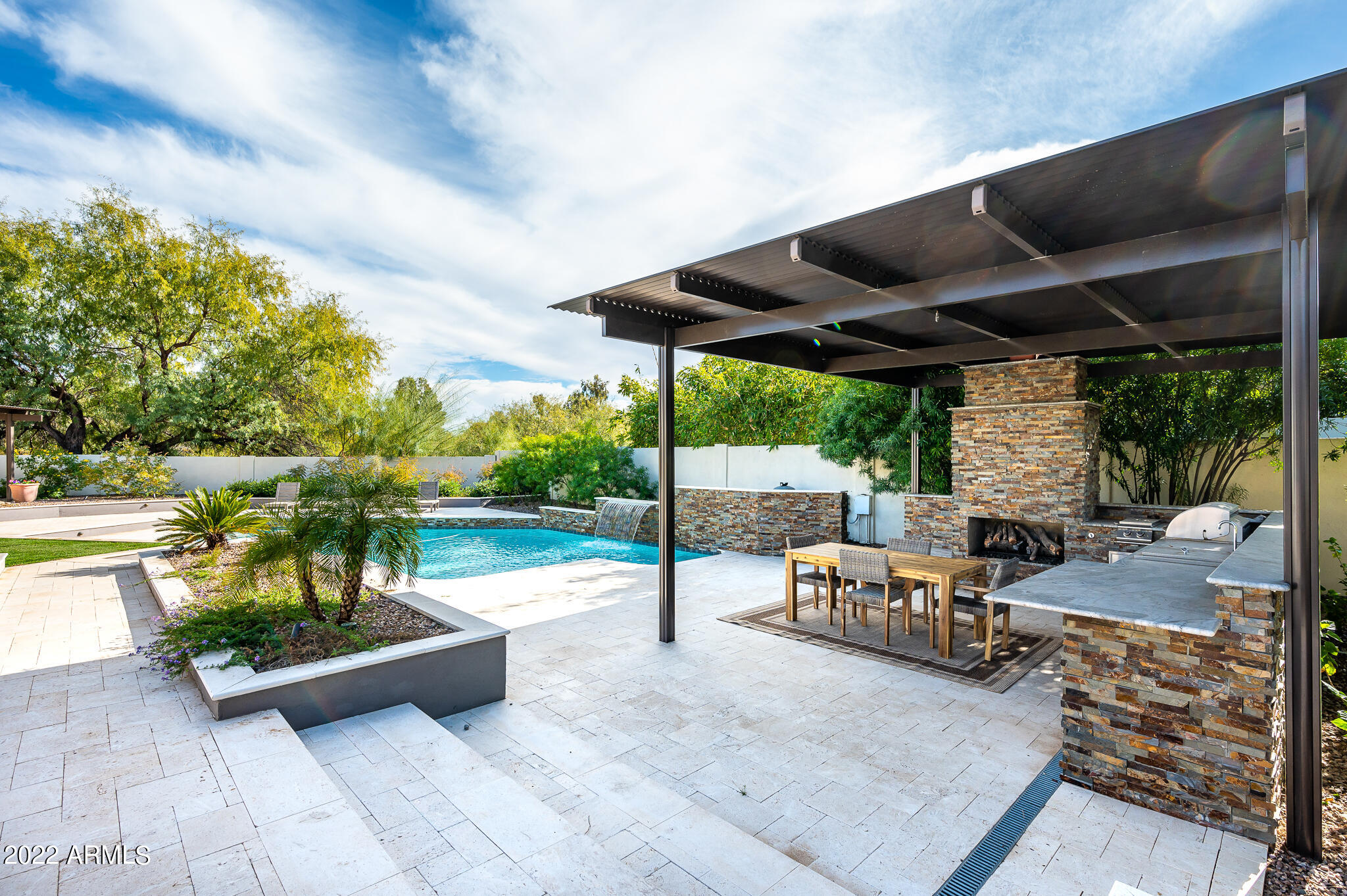 DESERT WIND UNIT 2 - Residential