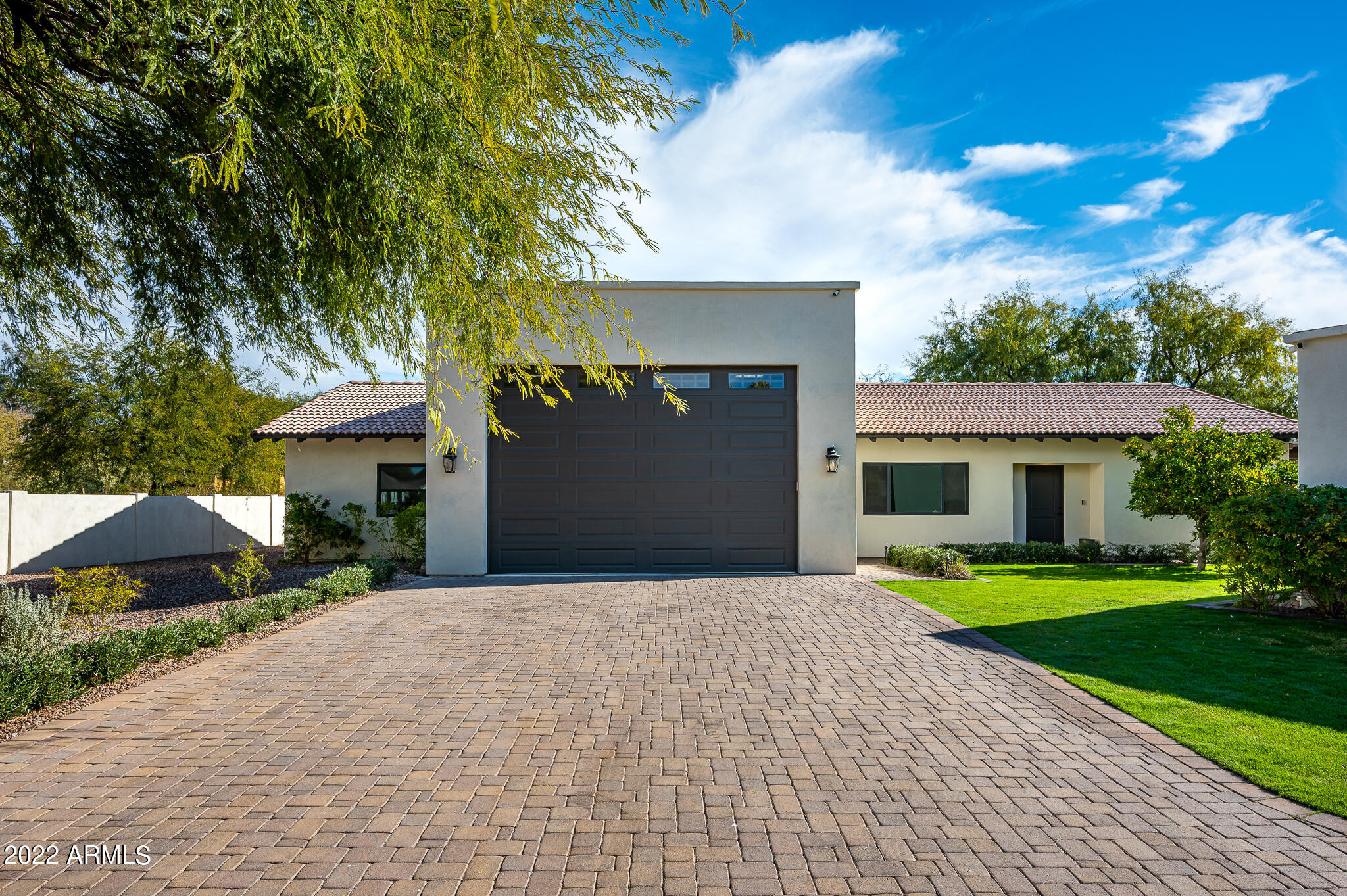 DESERT WIND UNIT 2 - Residential