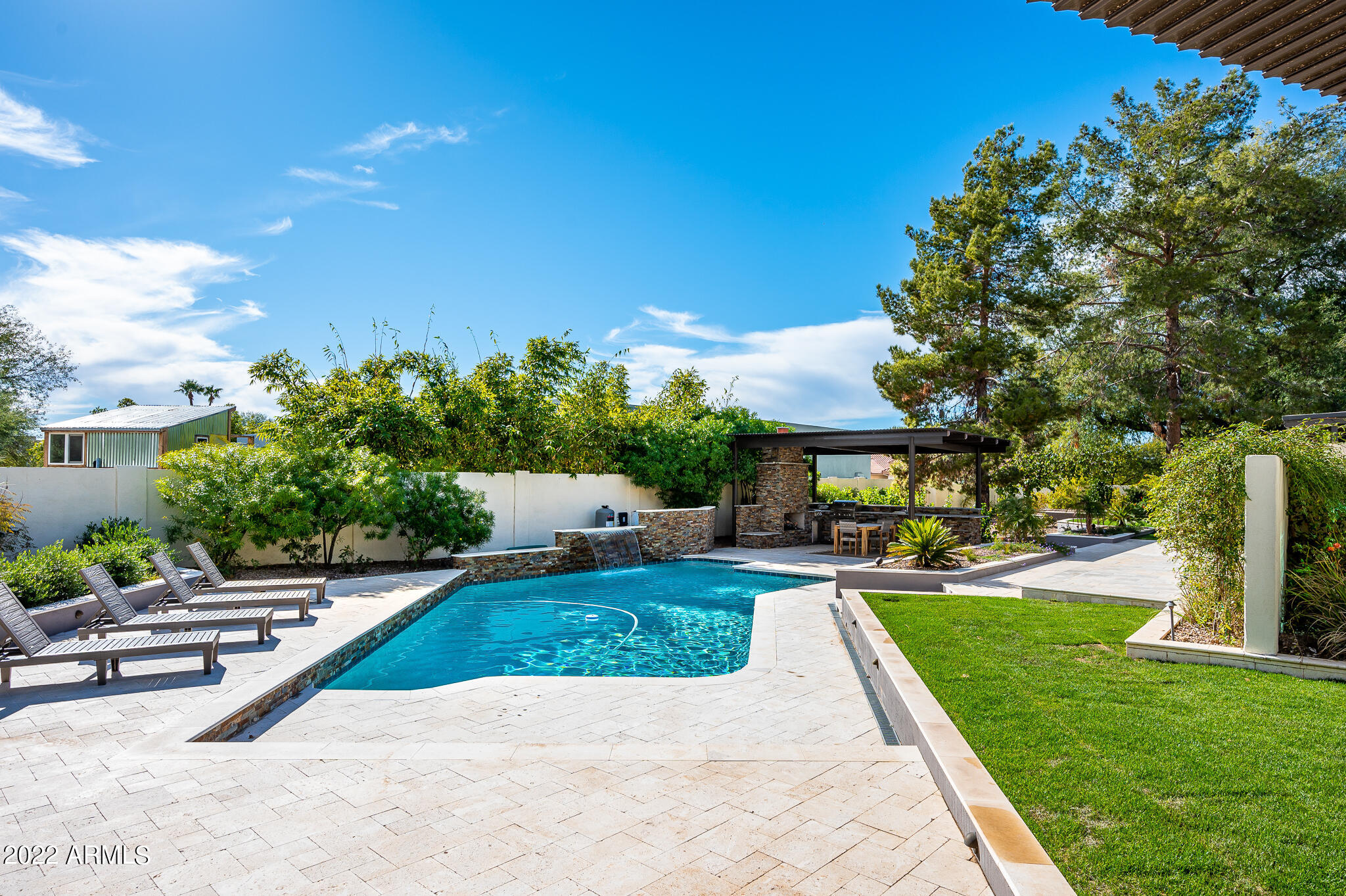 DESERT WIND UNIT 2 - Residential