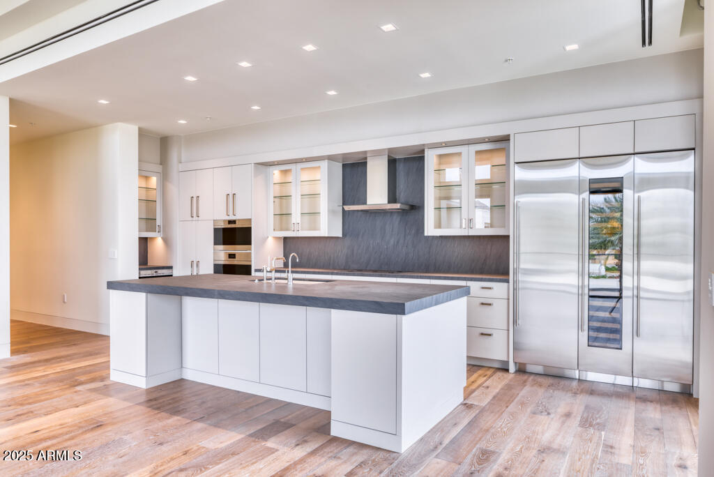 7000 EAST LINCOLN VILLAS CONDOMINIUM 1 - Residential