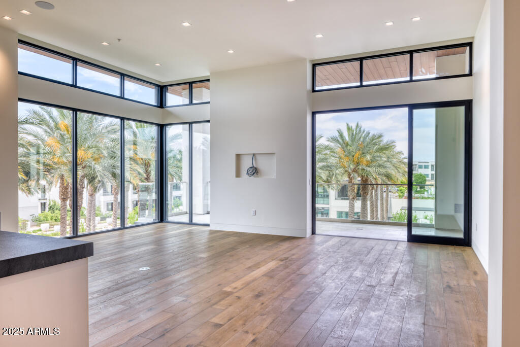 7000 EAST LINCOLN VILLAS CONDOMINIUM 1 - Residential