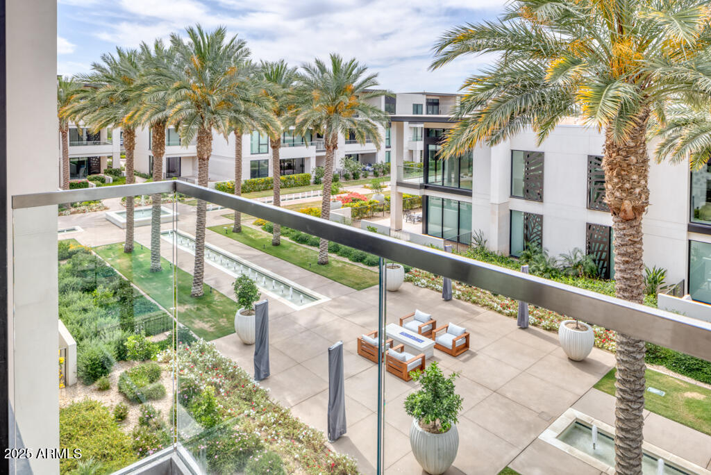 7000 EAST LINCOLN VILLAS CONDOMINIUM 1 - Residential