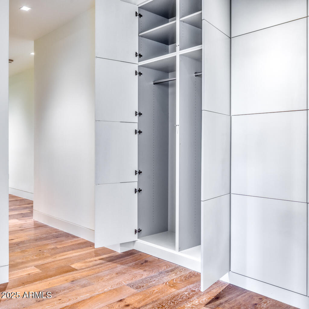 7000 EAST LINCOLN VILLAS CONDOMINIUM 1 - Residential