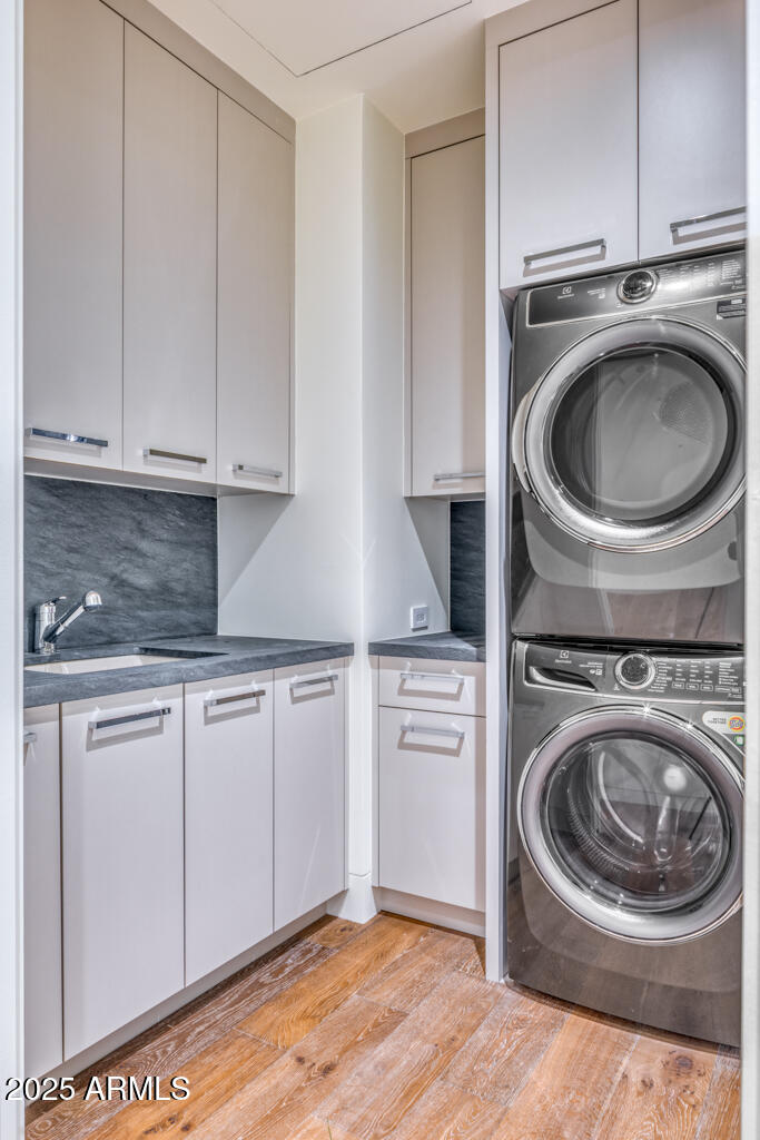 7000 EAST LINCOLN VILLAS CONDOMINIUM 1 - Residential