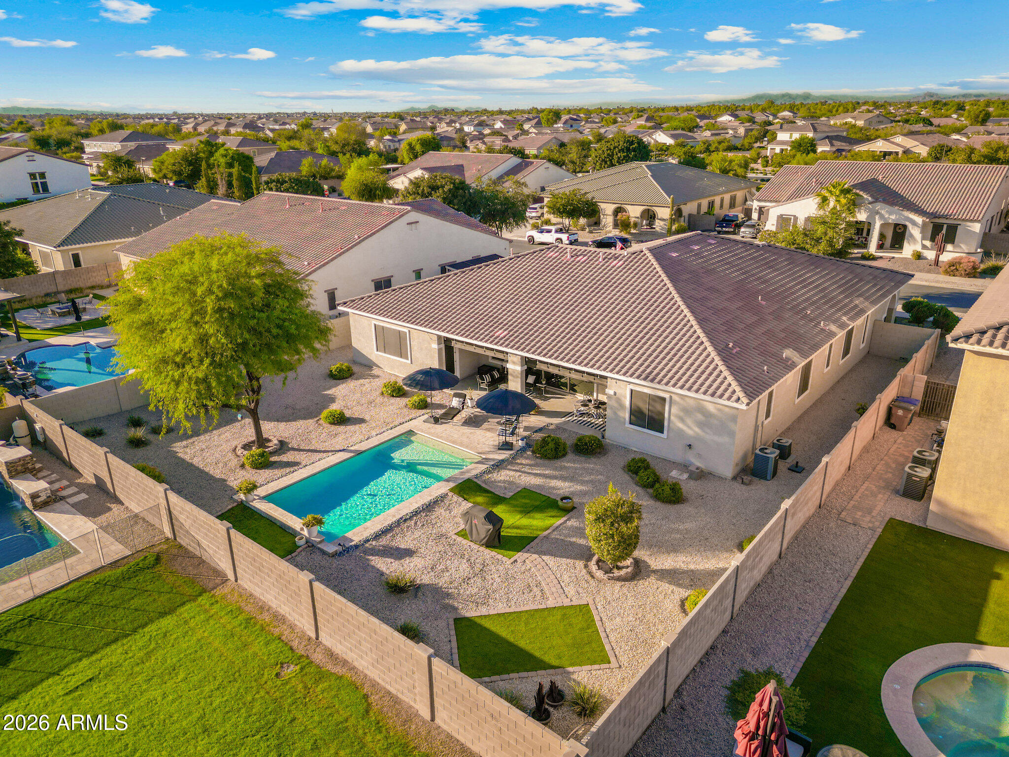 HASTINGS FARMS PARCEL E - Residential