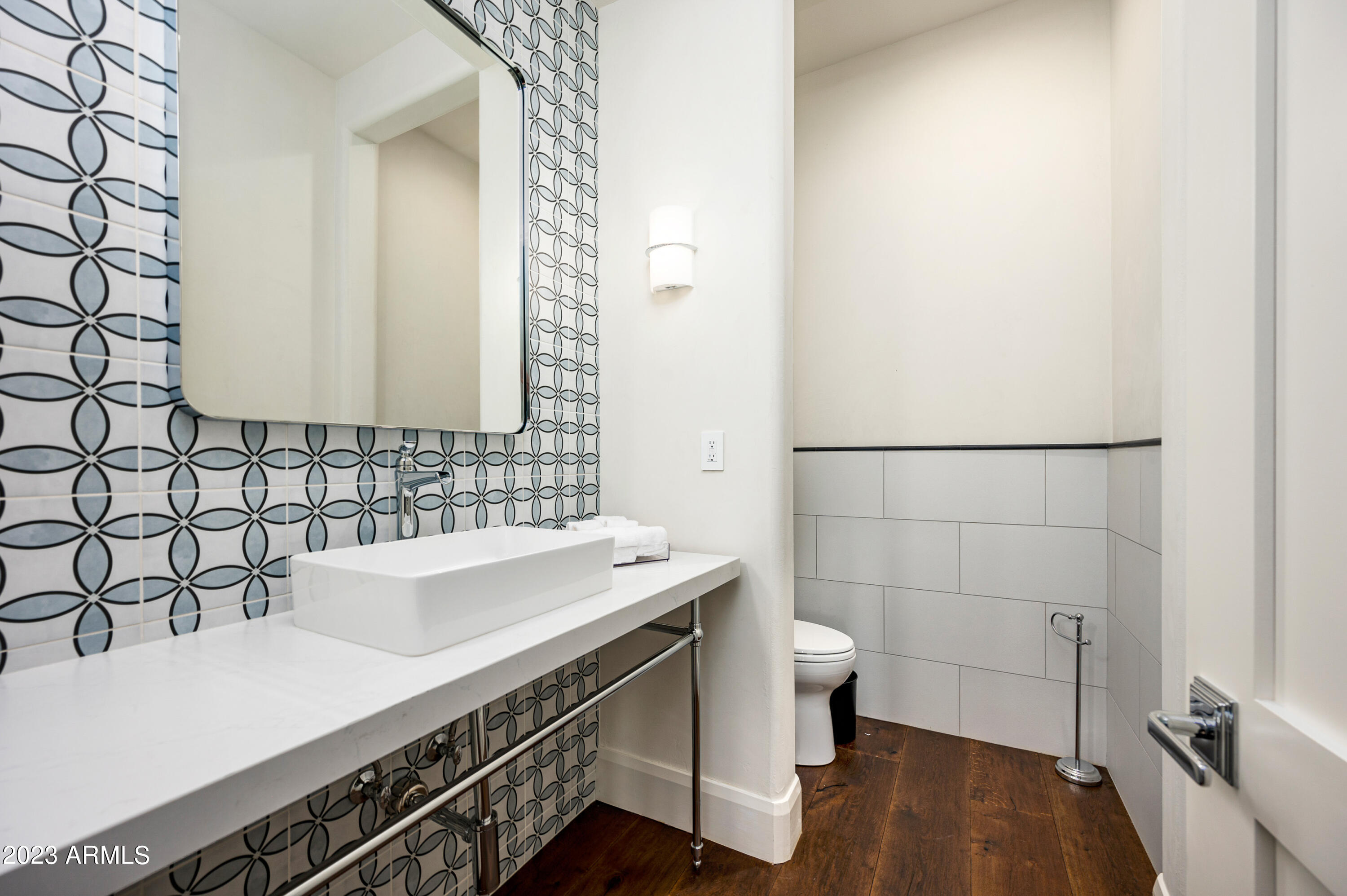 PRADO ESTATES - Residential