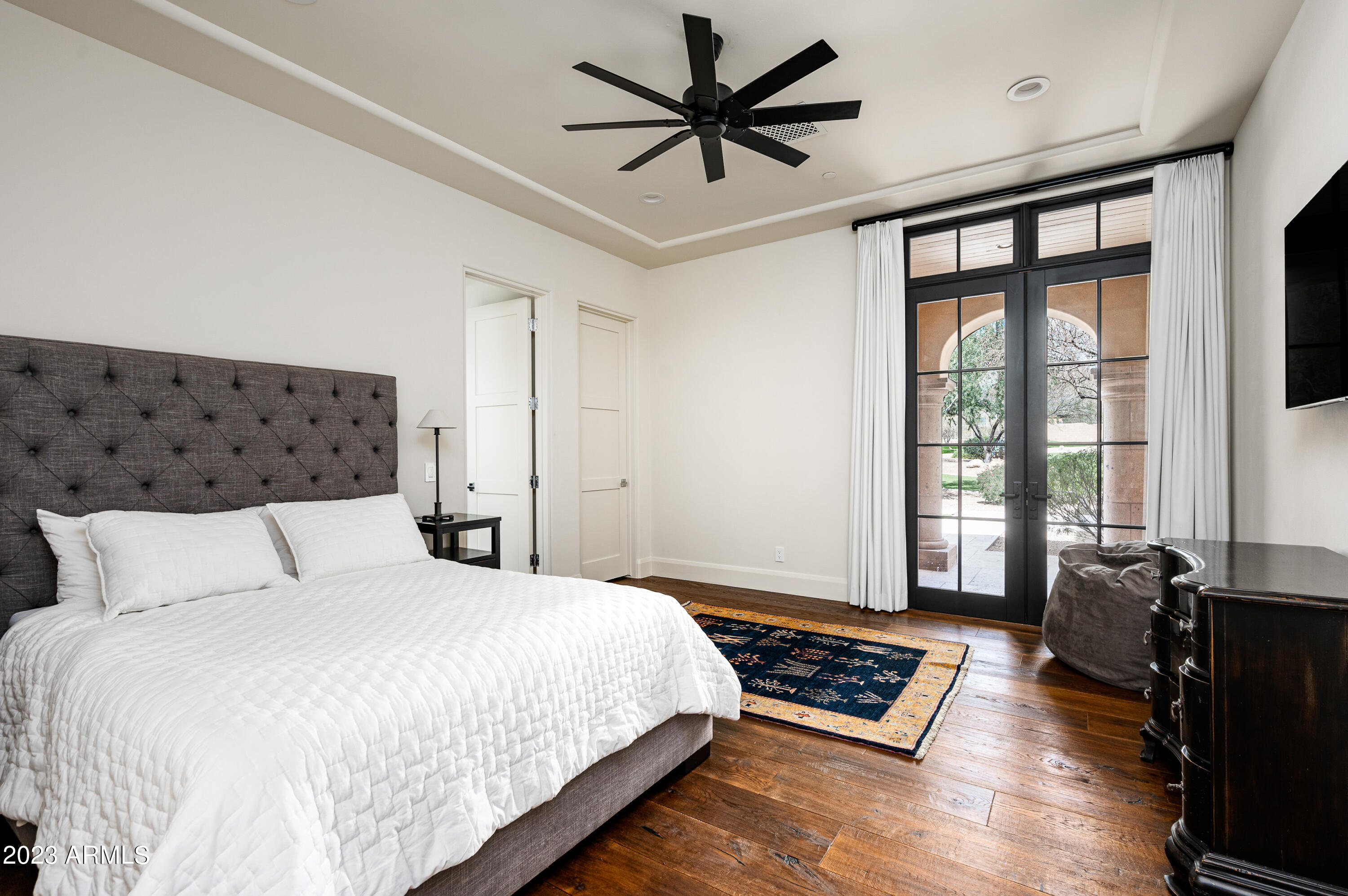 PRADO ESTATES - Residential