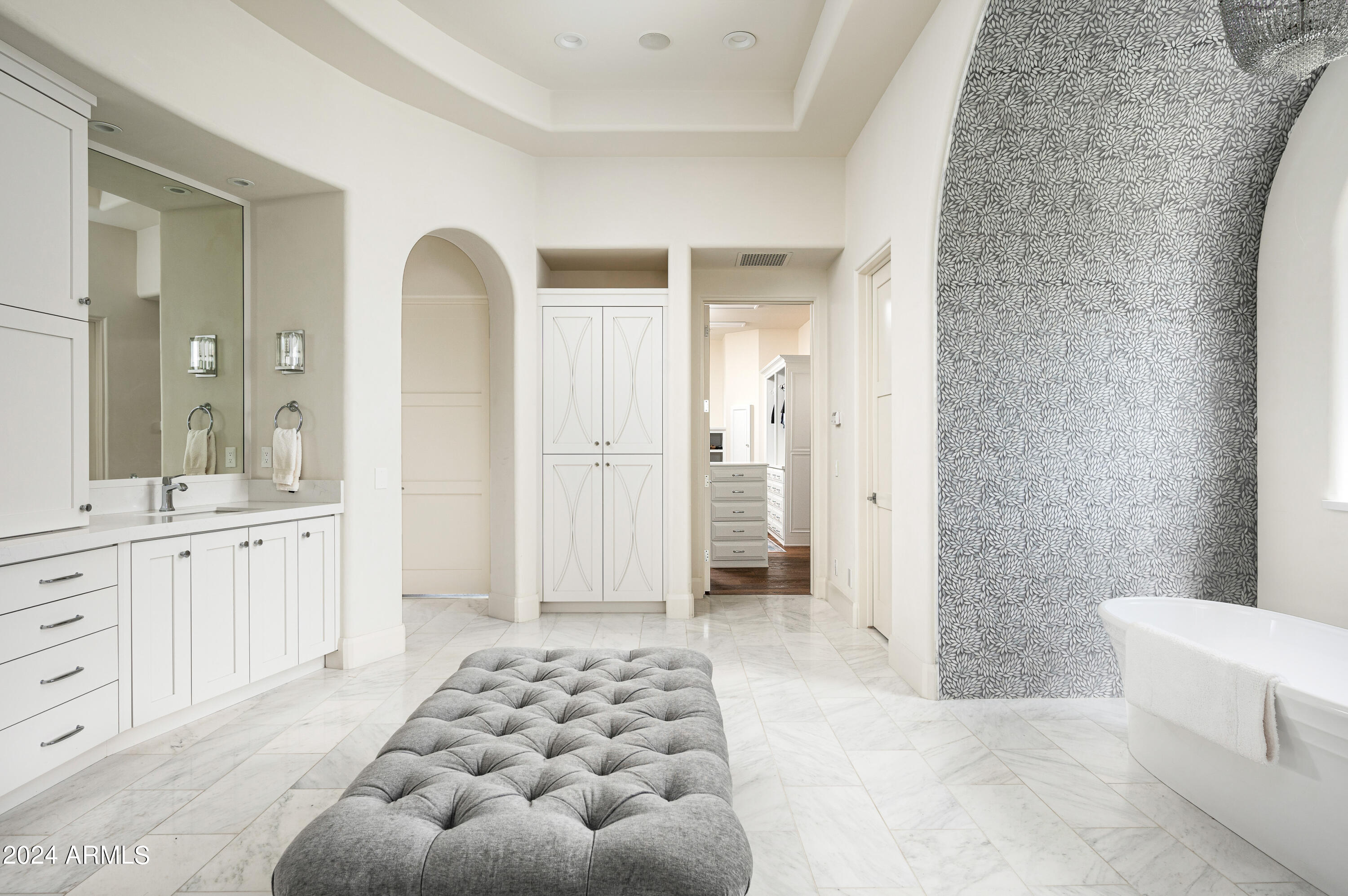 PRADO ESTATES - Residential
