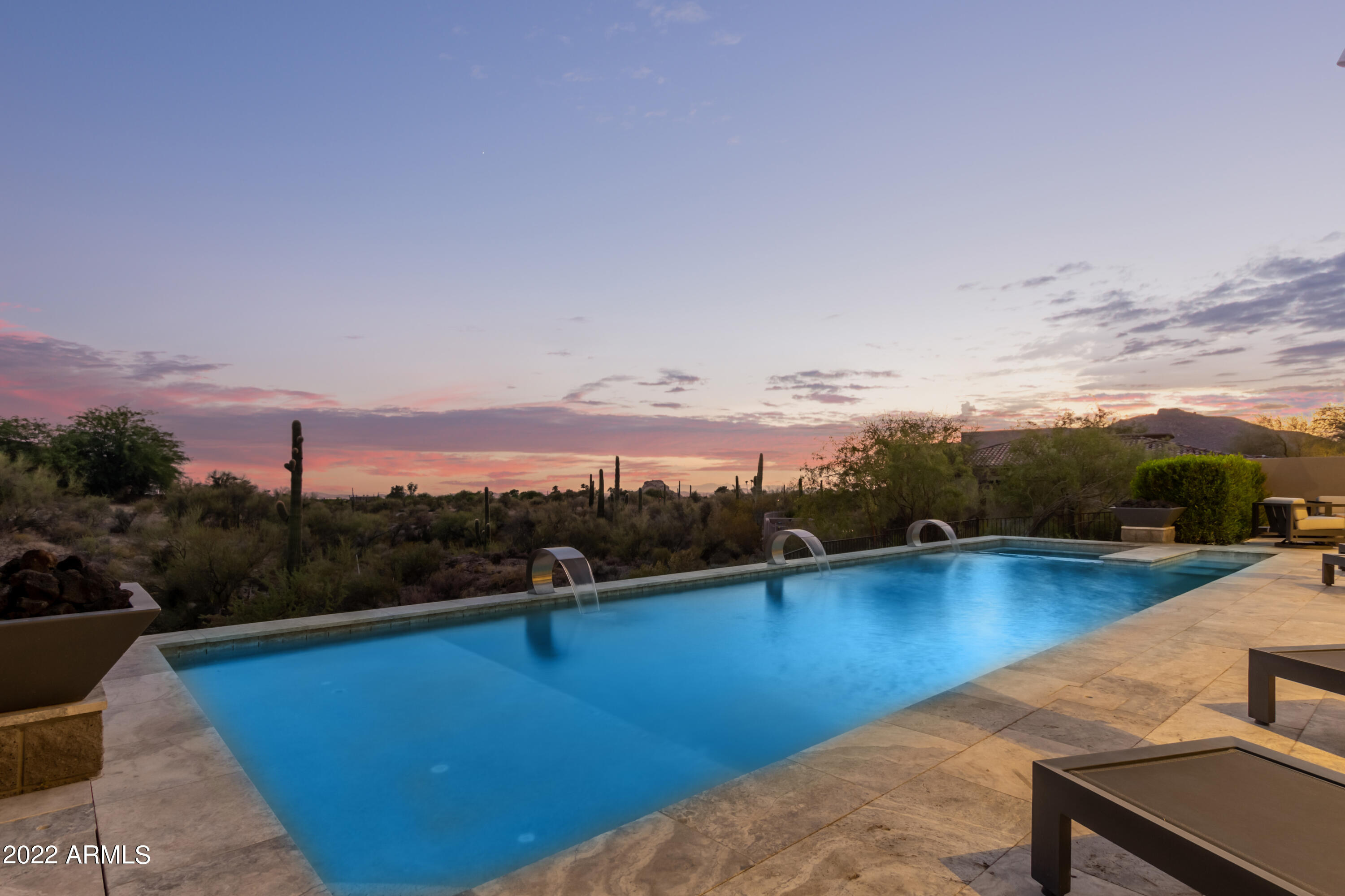 Tecolote Montana - Residential