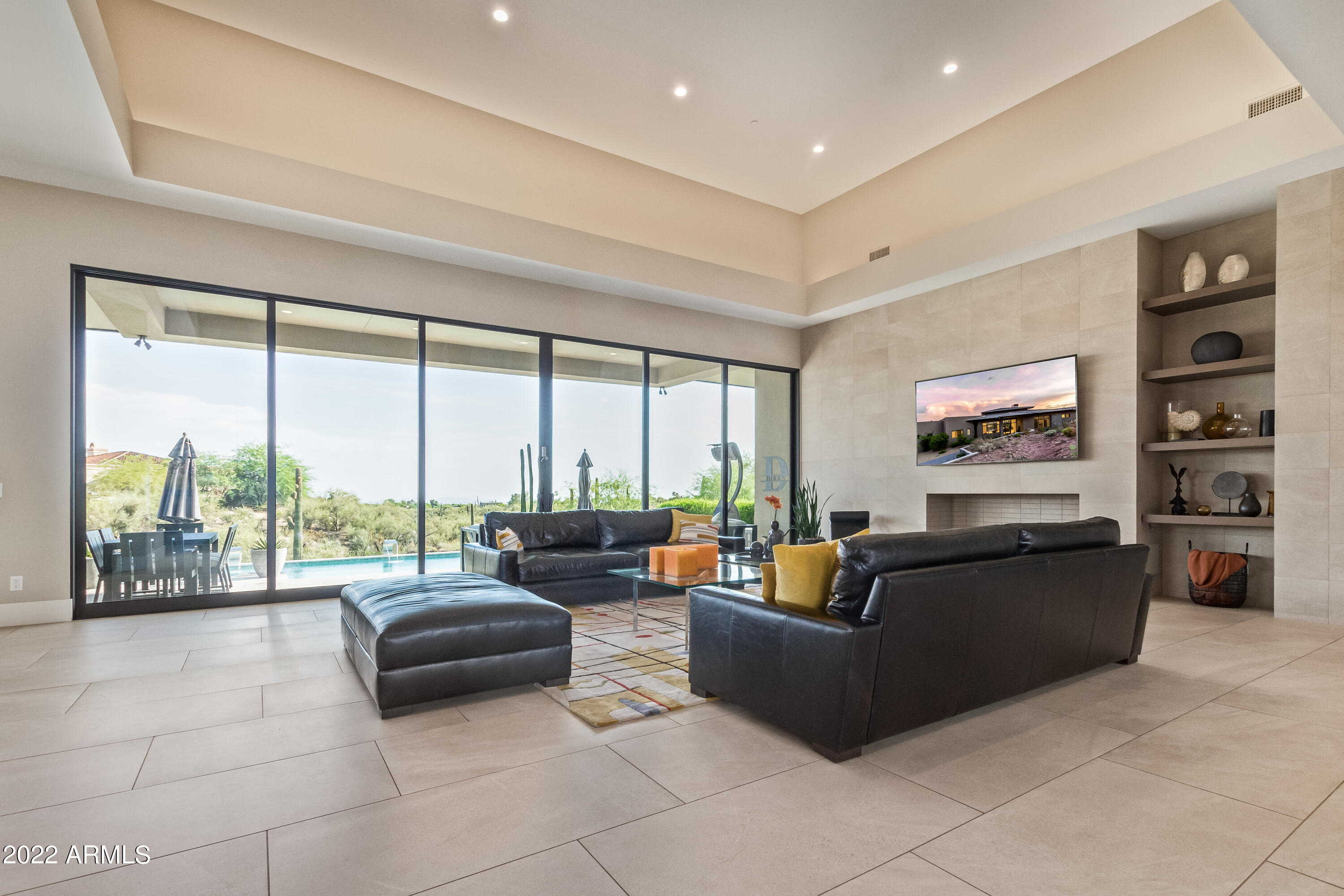 Tecolote Montana - Residential
