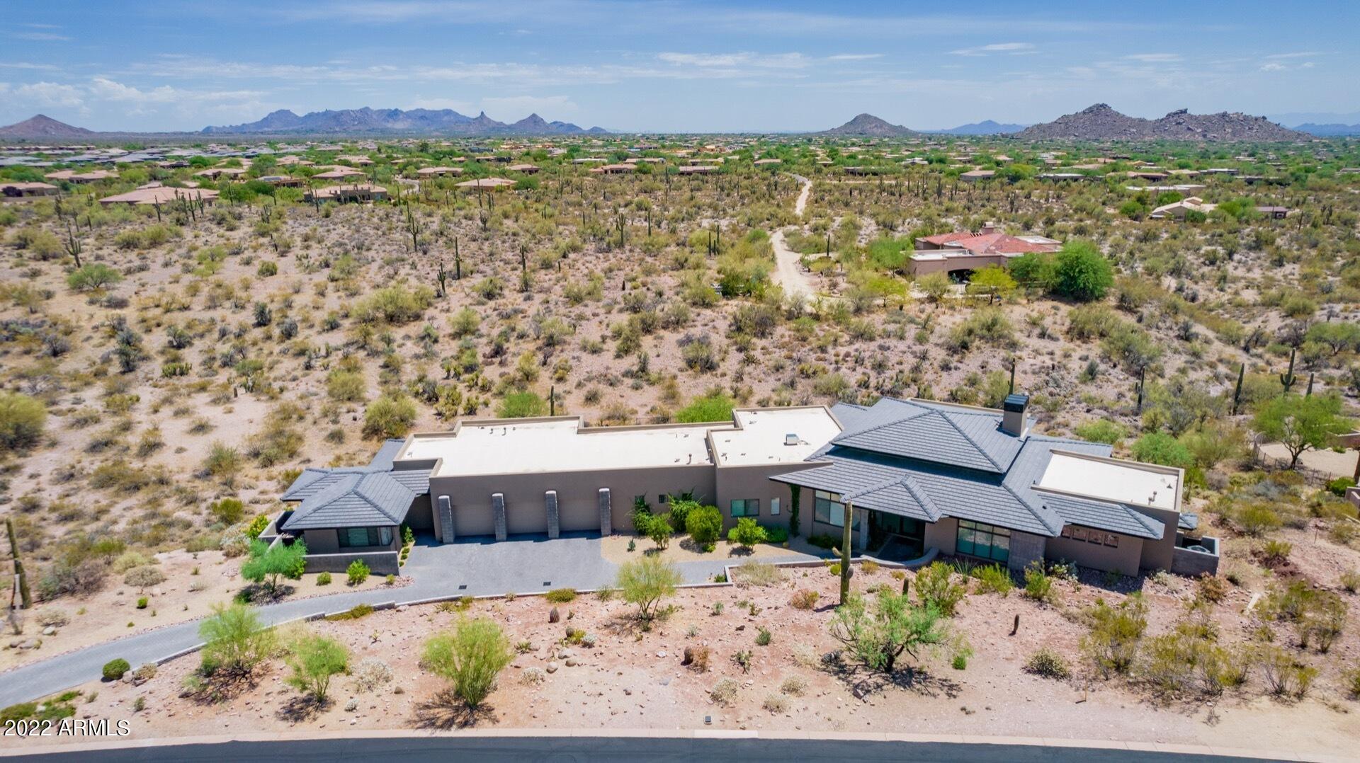 Tecolote Montana - Residential