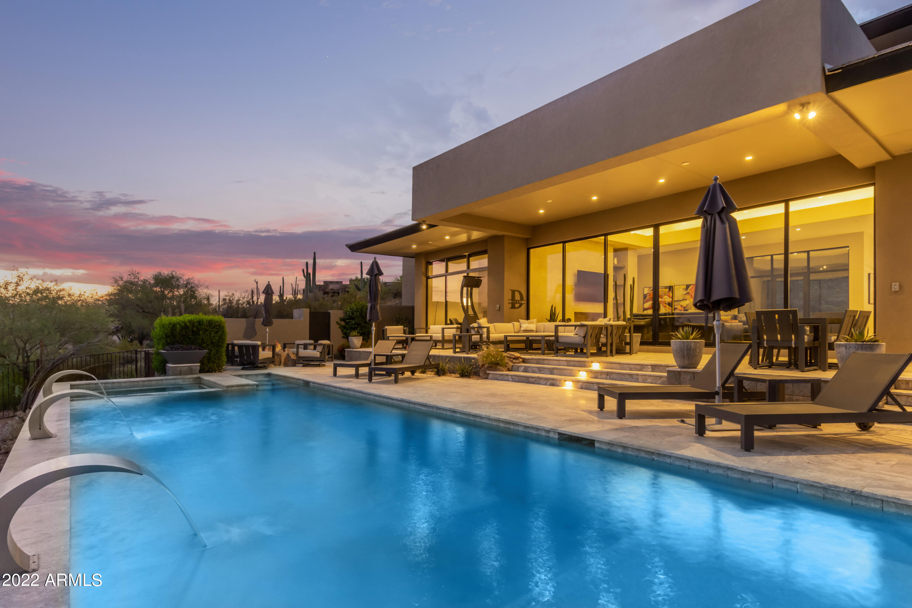 Tecolote Montana - Residential