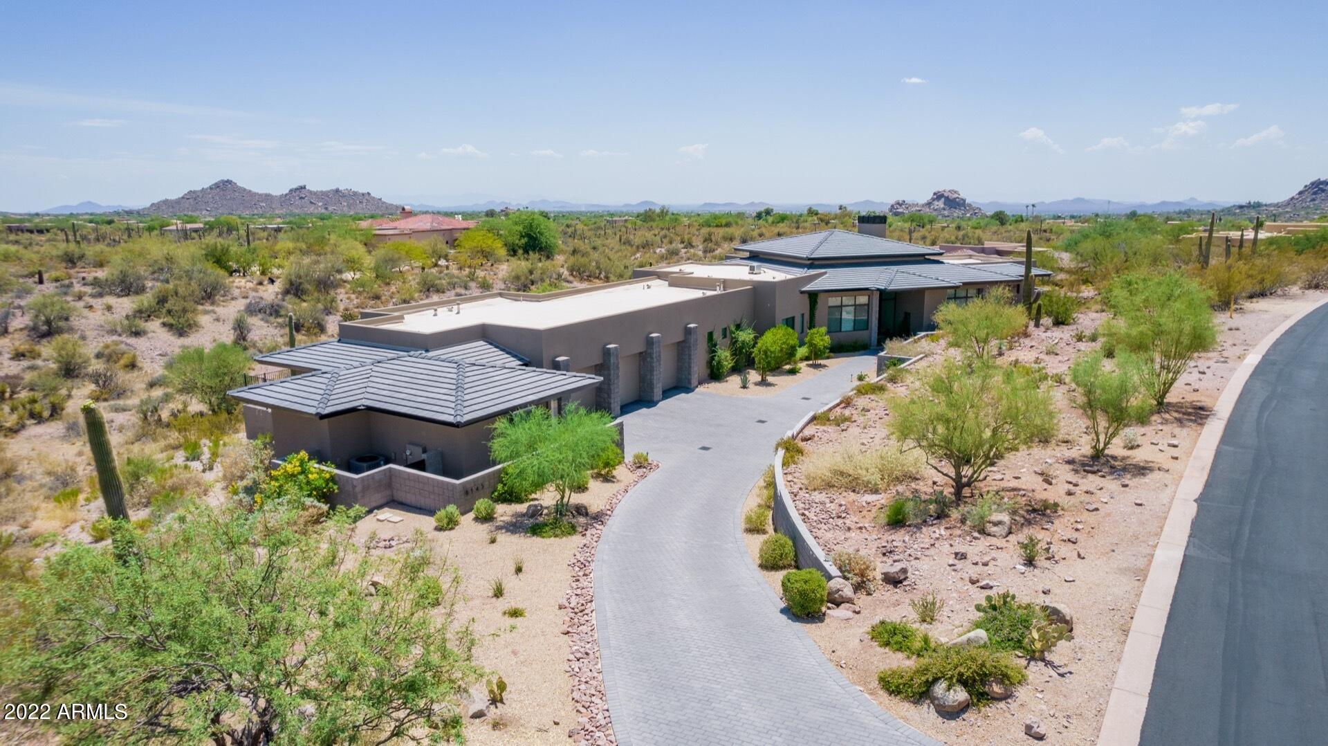 Tecolote Montana - Residential