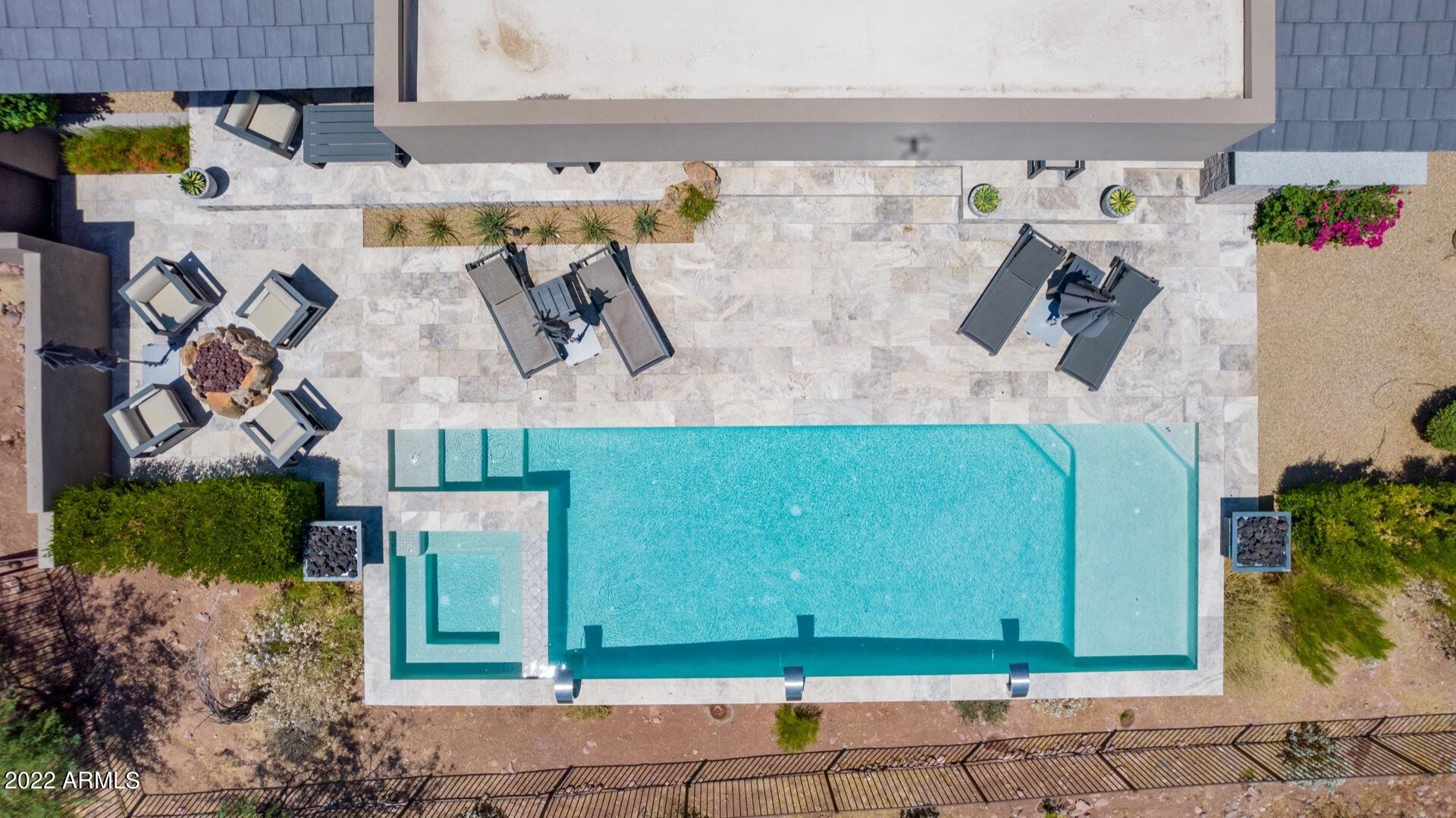 Tecolote Montana - Residential