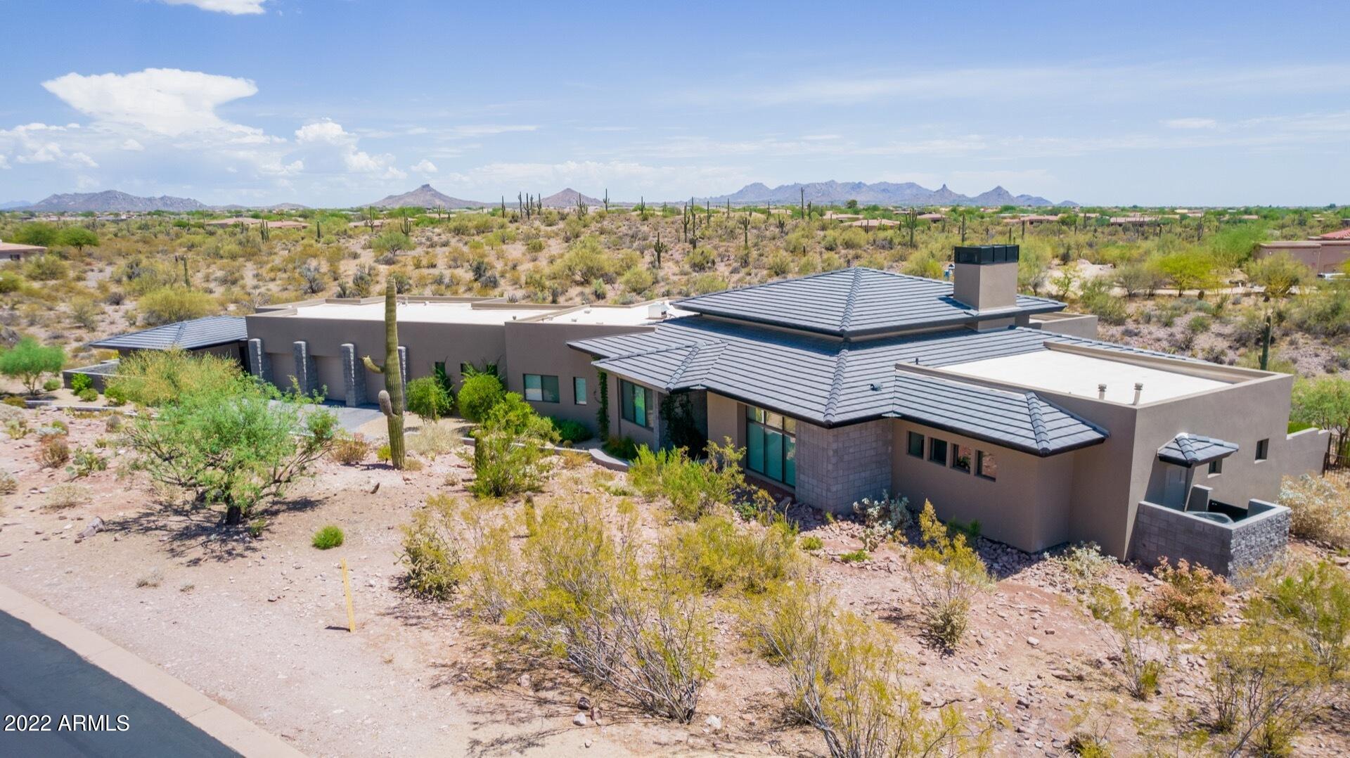 Tecolote Montana - Residential