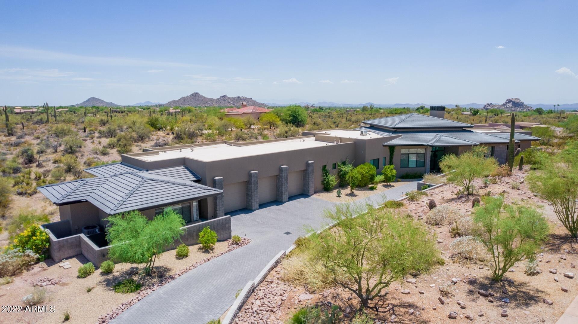 Tecolote Montana - Residential