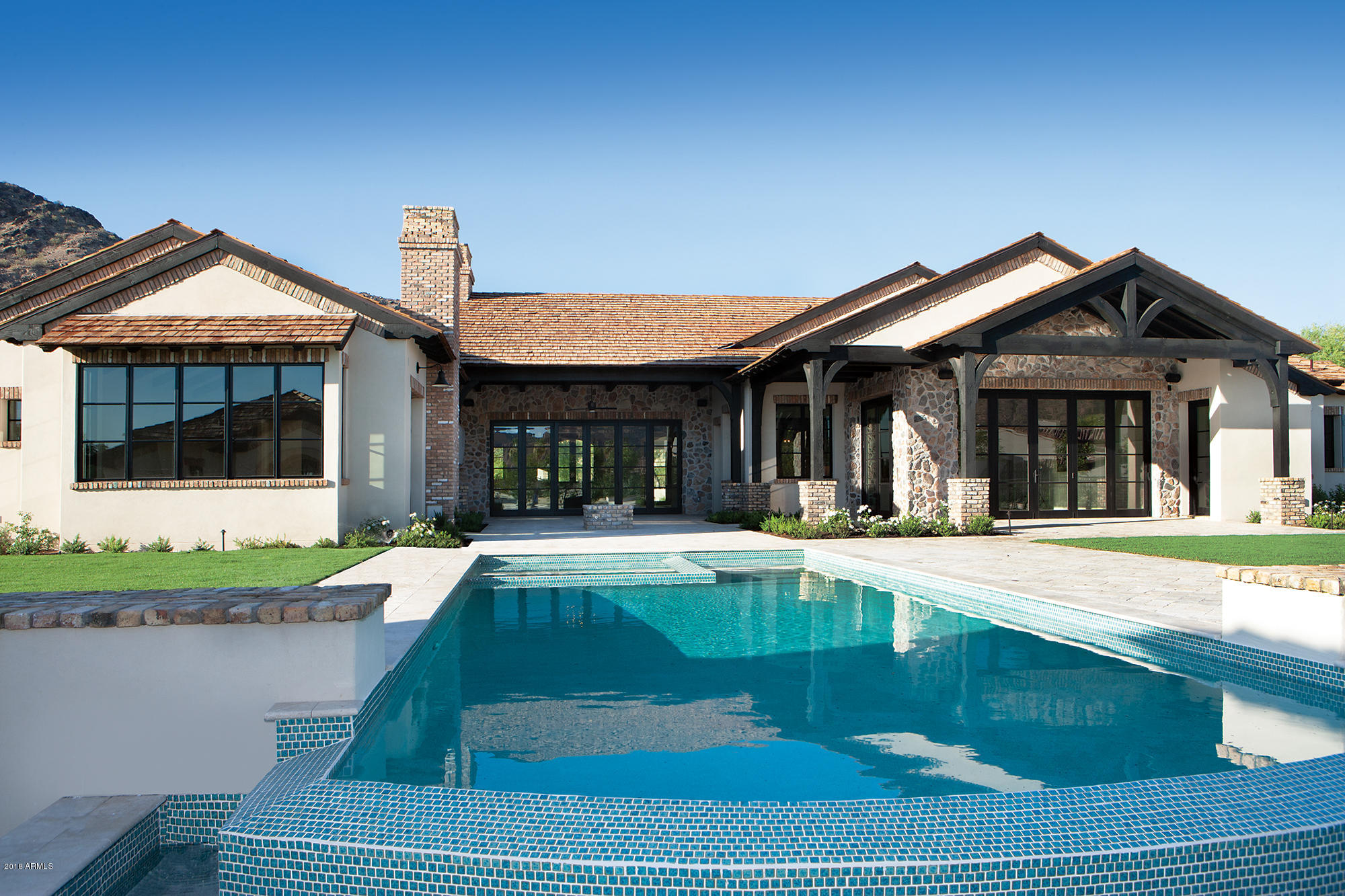 CLUB ESTATES - Residential