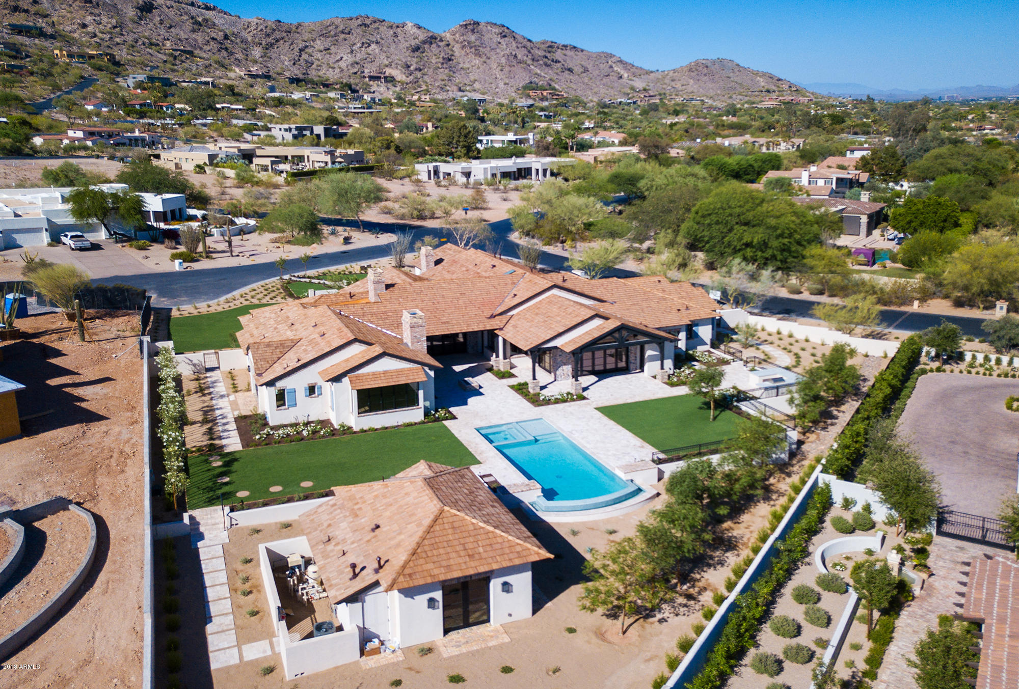 CLUB ESTATES - Residential