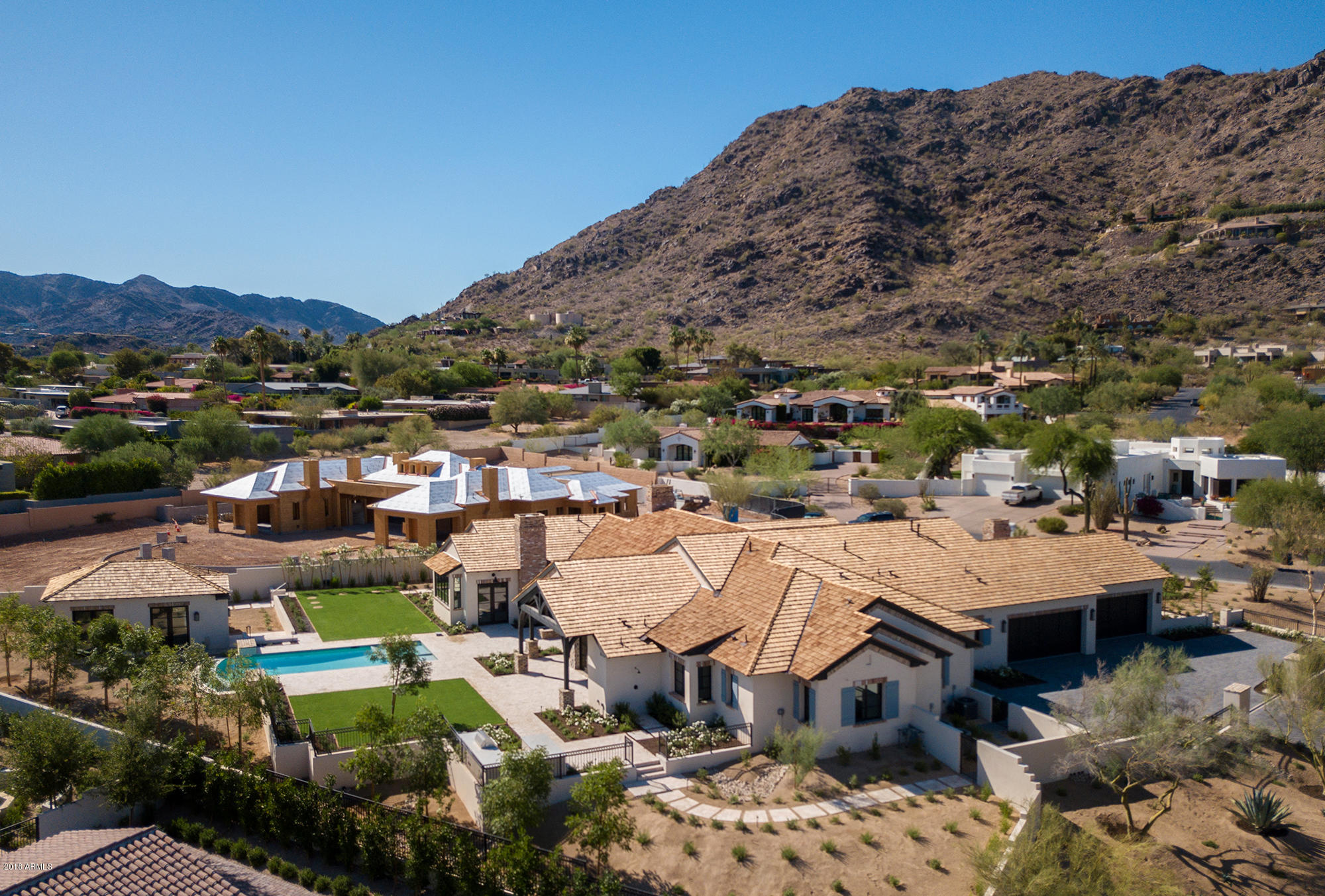CLUB ESTATES - Residential