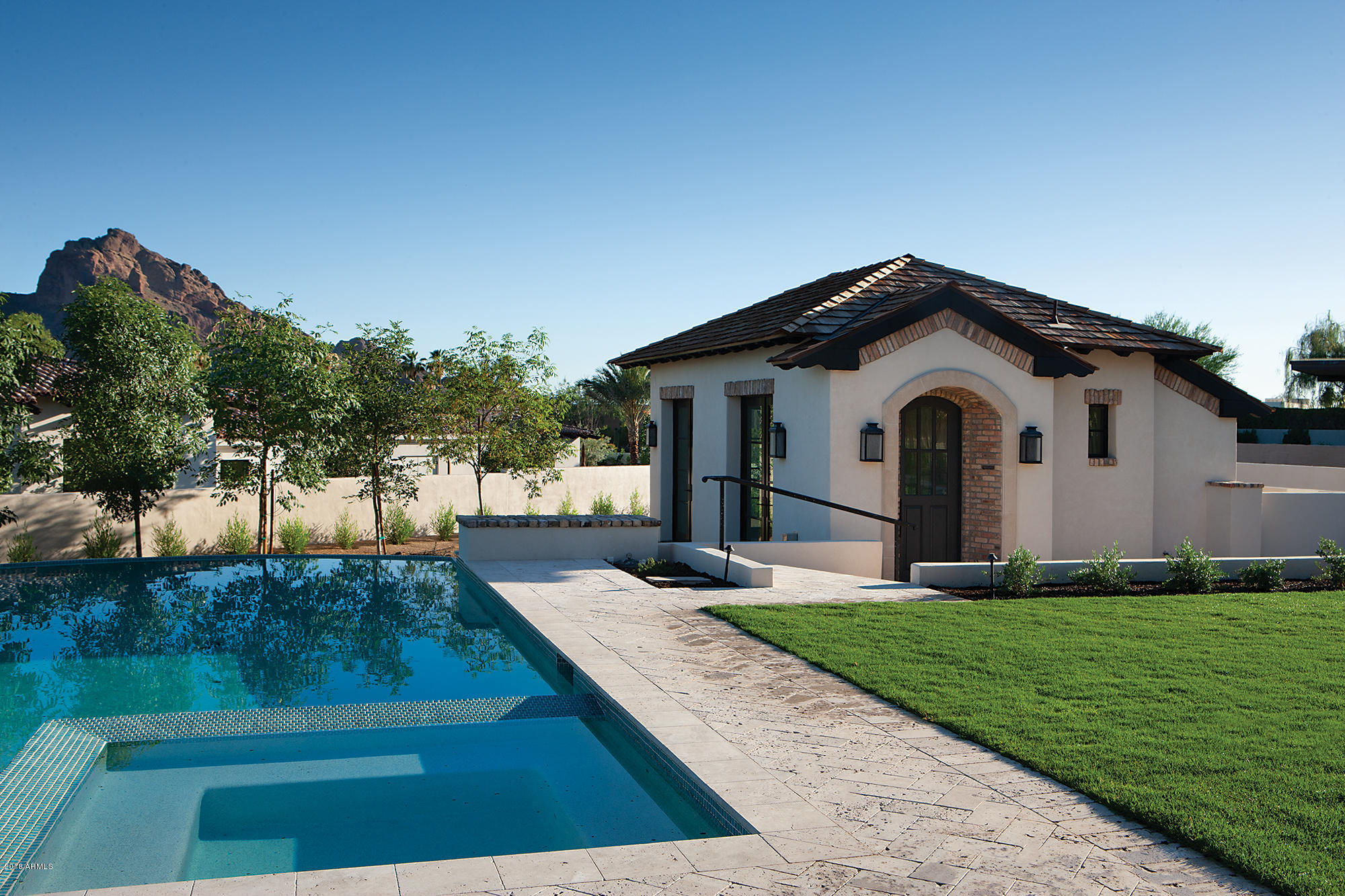 CLUB ESTATES - Residential