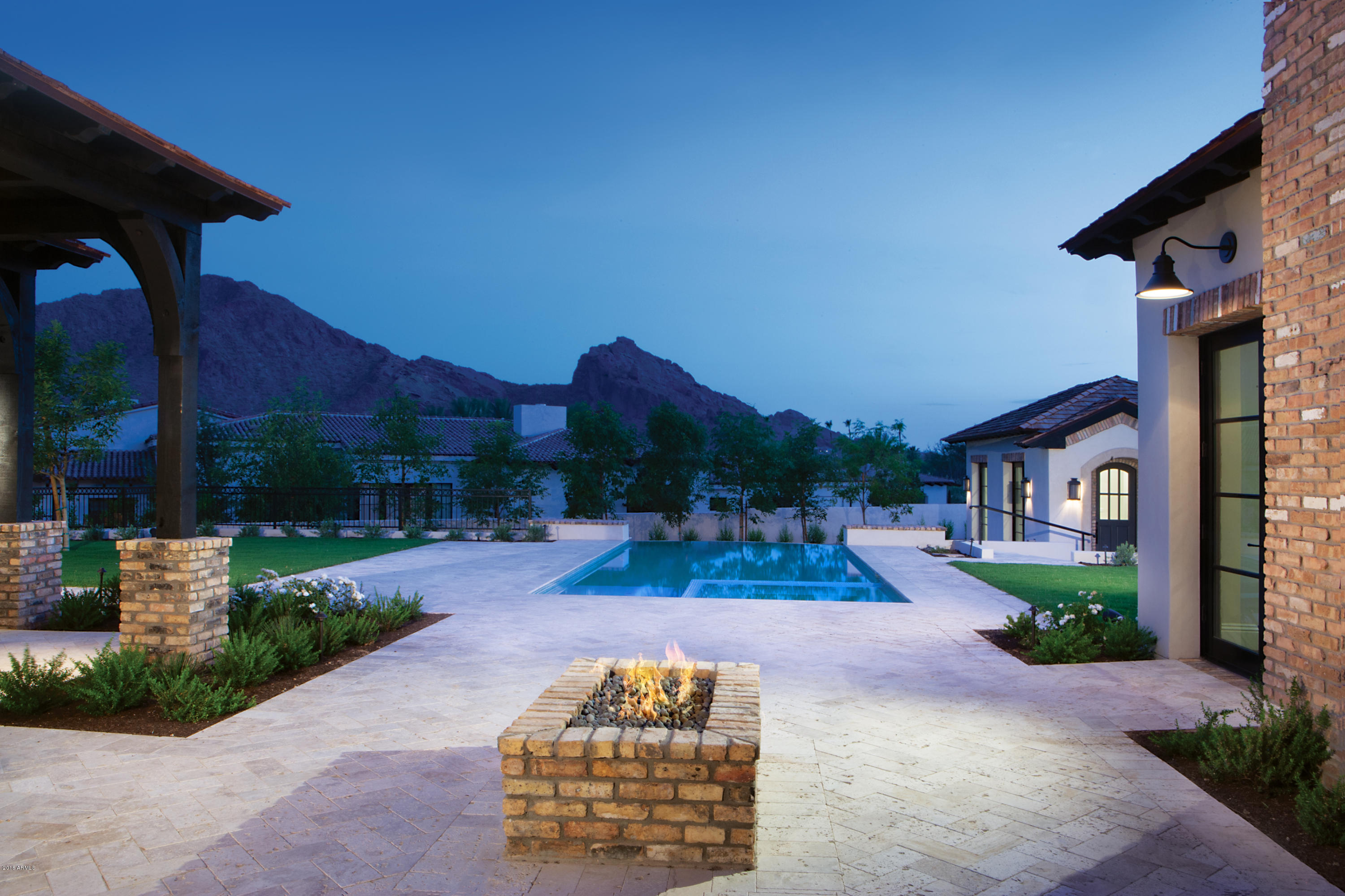 CLUB ESTATES - Residential