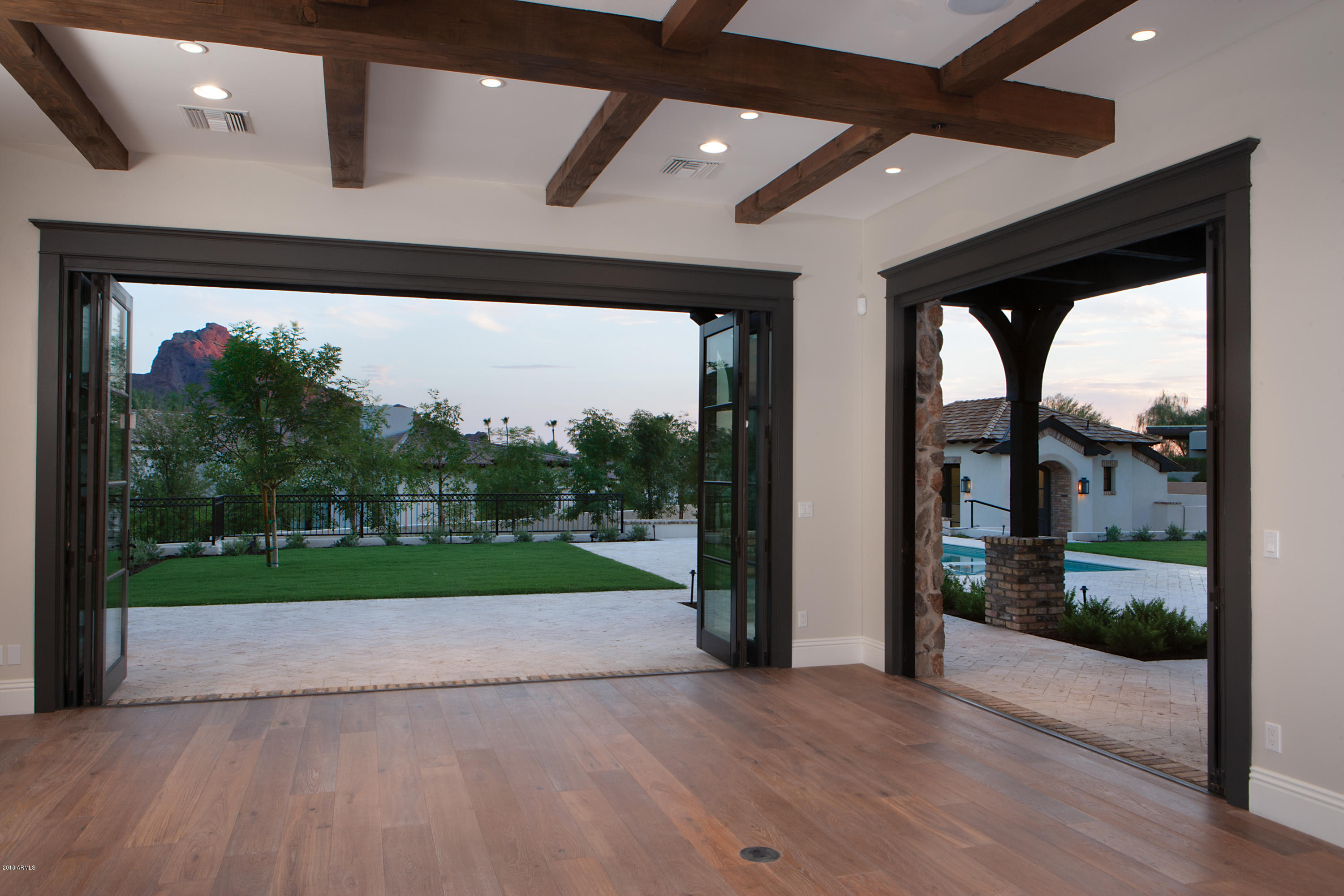 CLUB ESTATES - Residential
