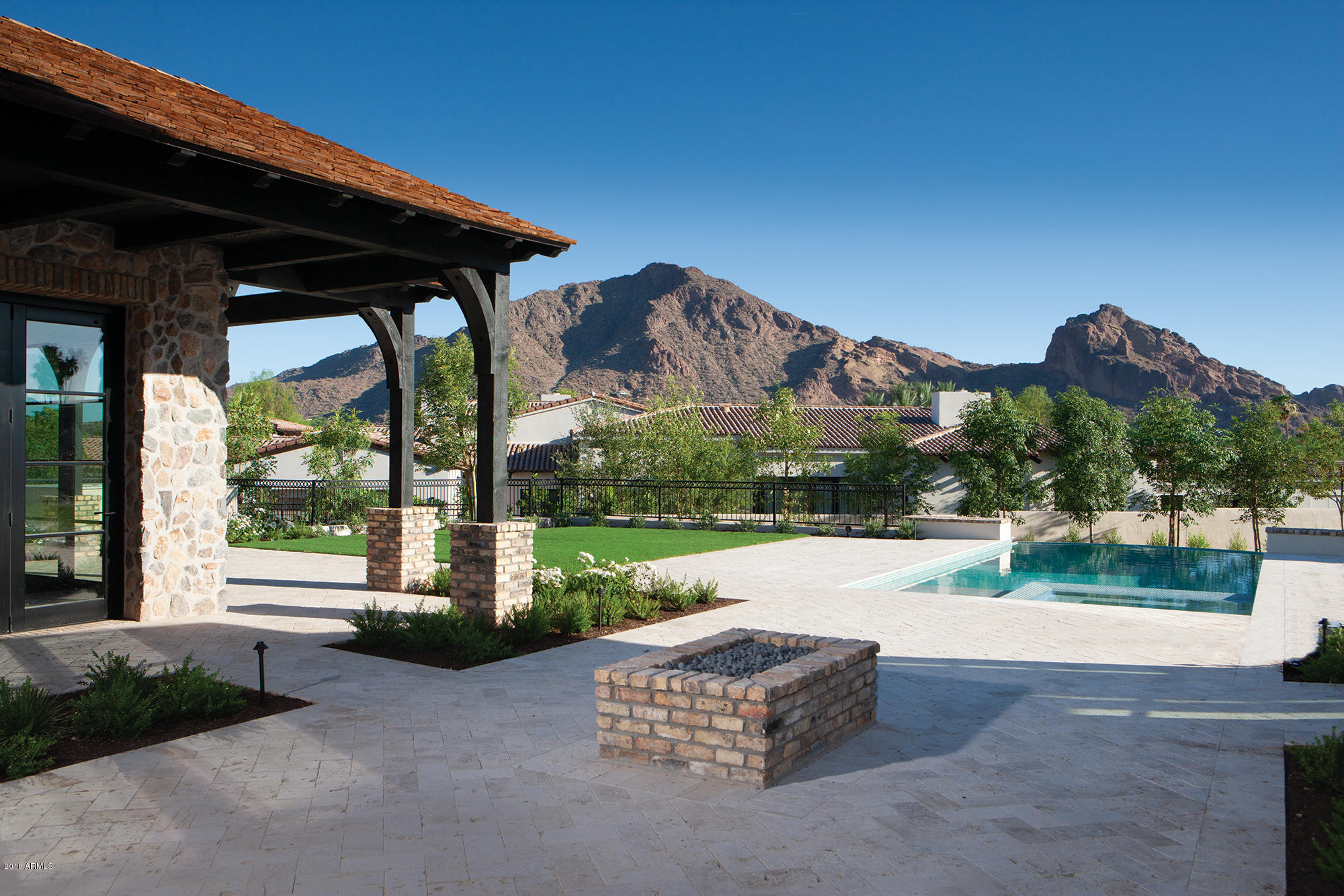 CLUB ESTATES - Residential