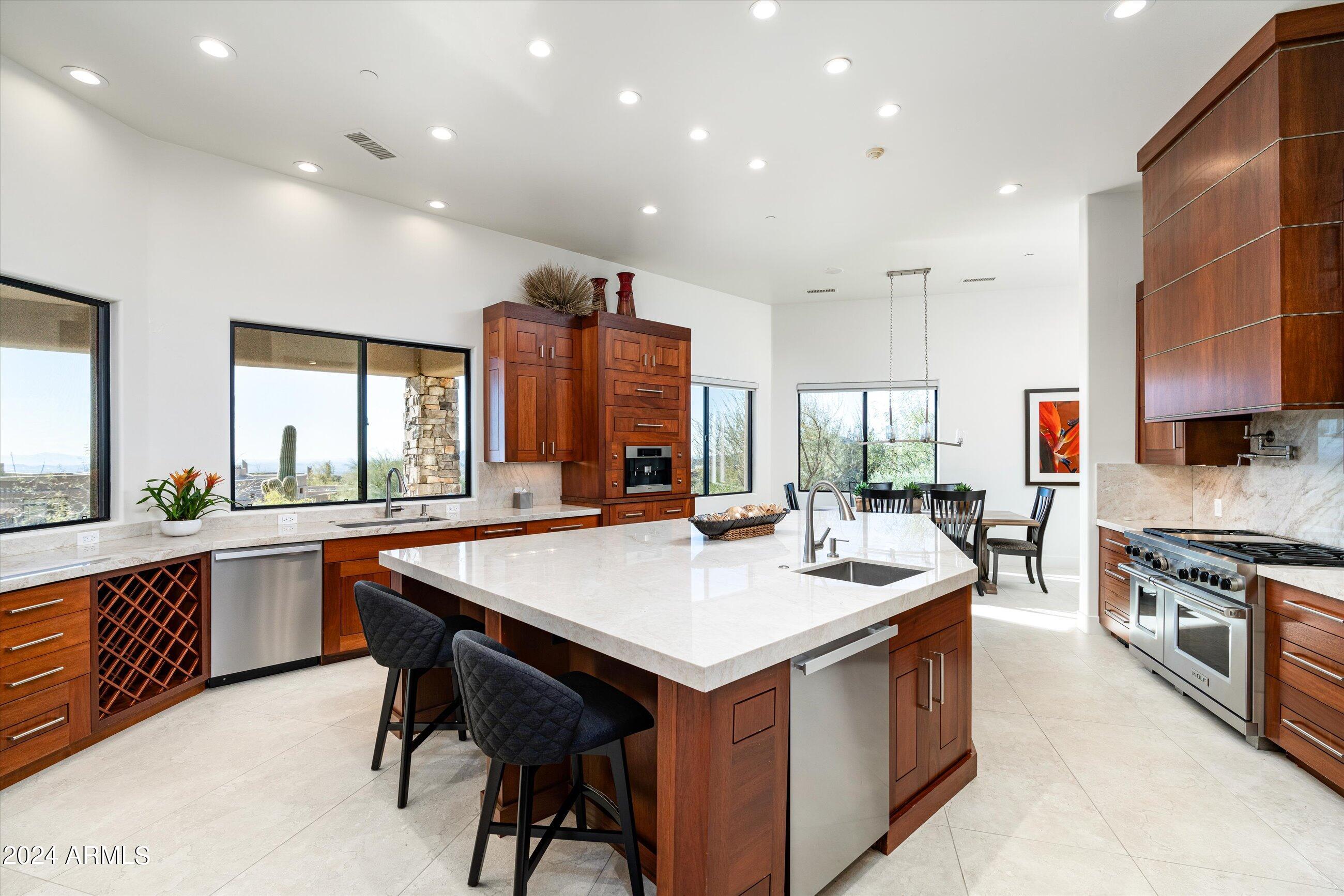DESERT MOUNTAIN - Residential