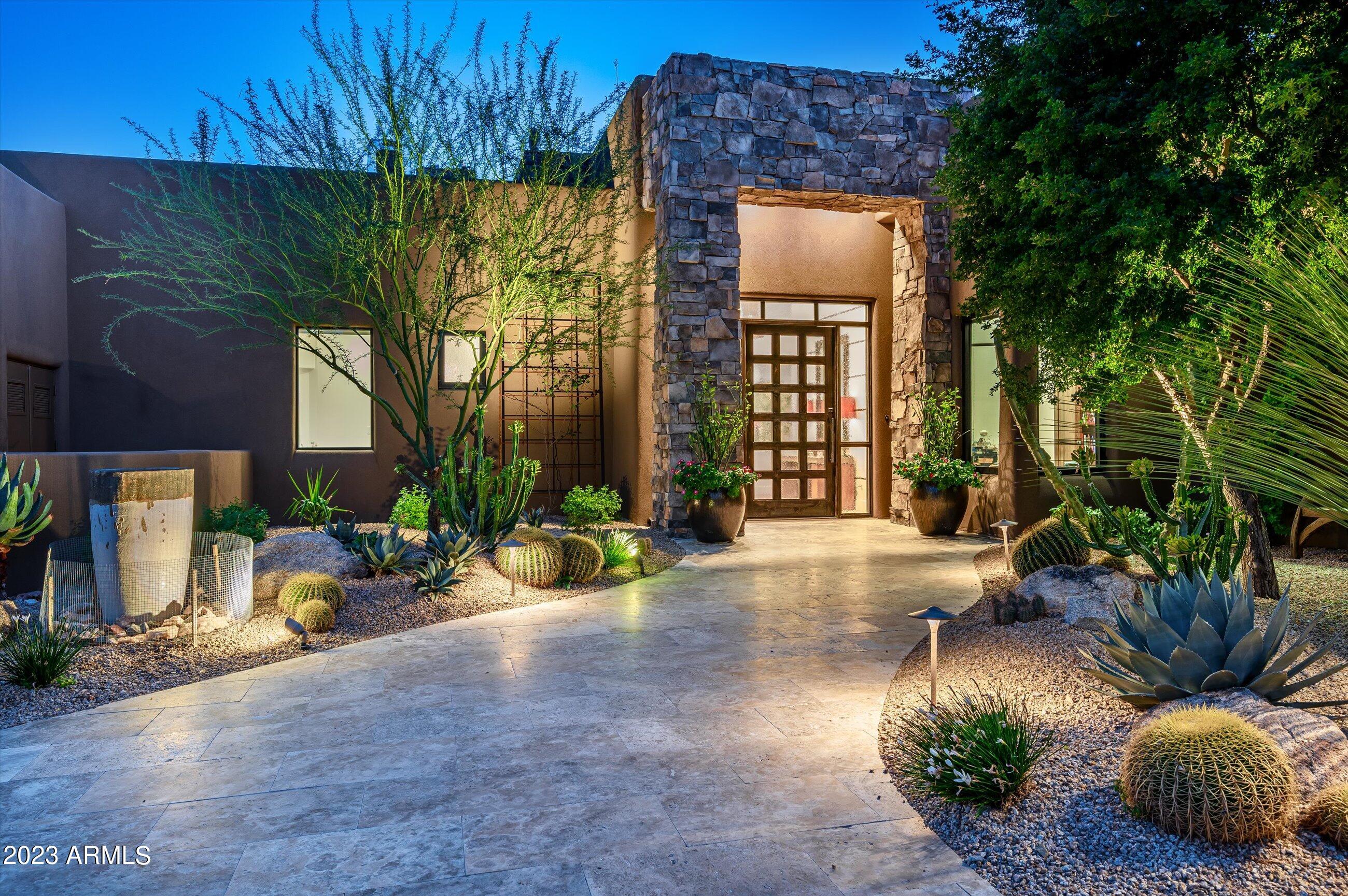 DESERT MOUNTAIN - Residential
