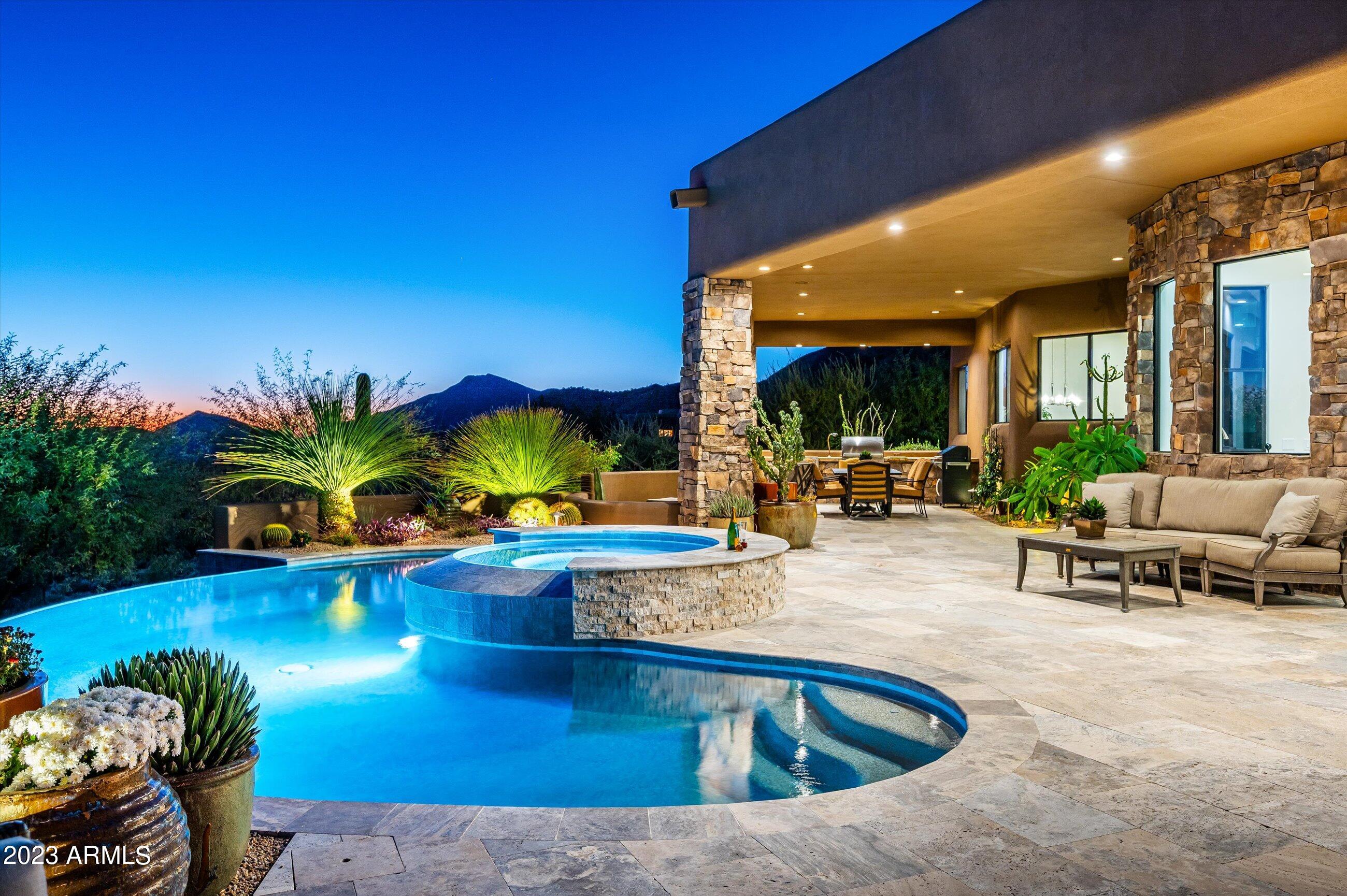 DESERT MOUNTAIN - Residential