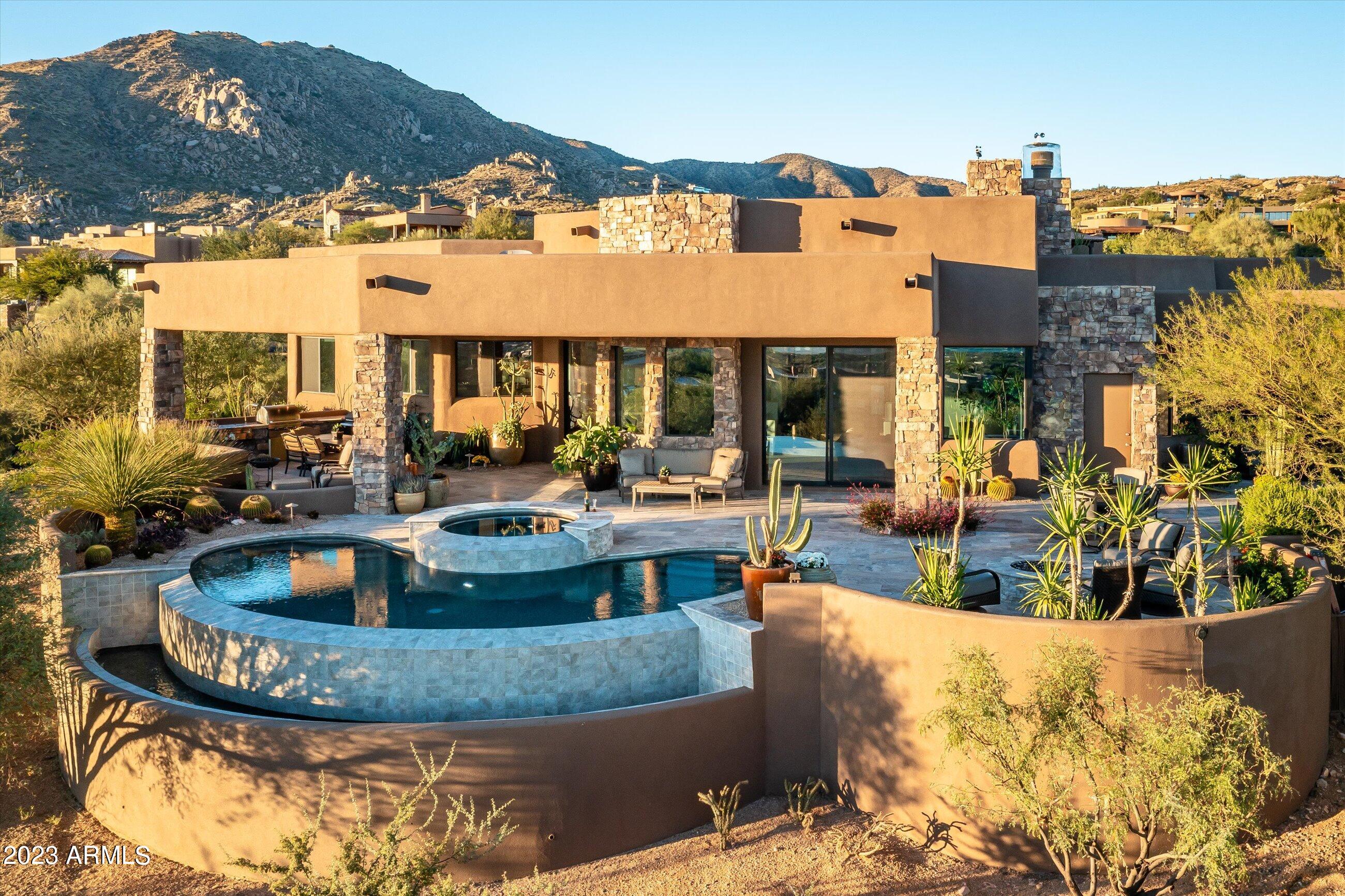 DESERT MOUNTAIN - Residential