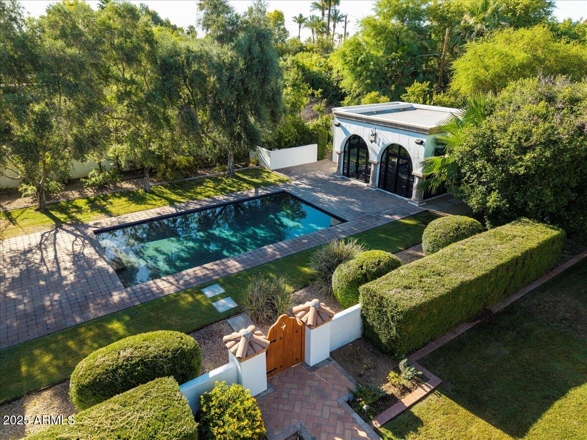 EAST BARTLETT ESTATES - Residential