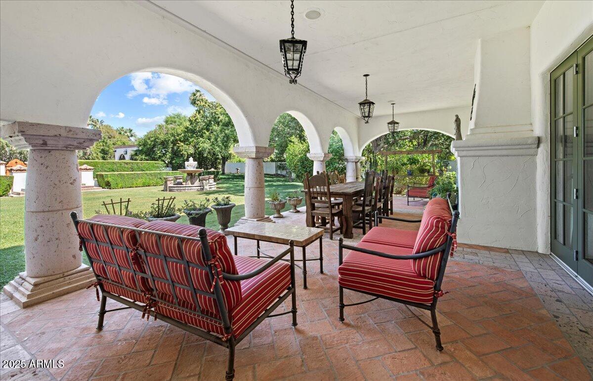 EAST BARTLETT ESTATES - Residential