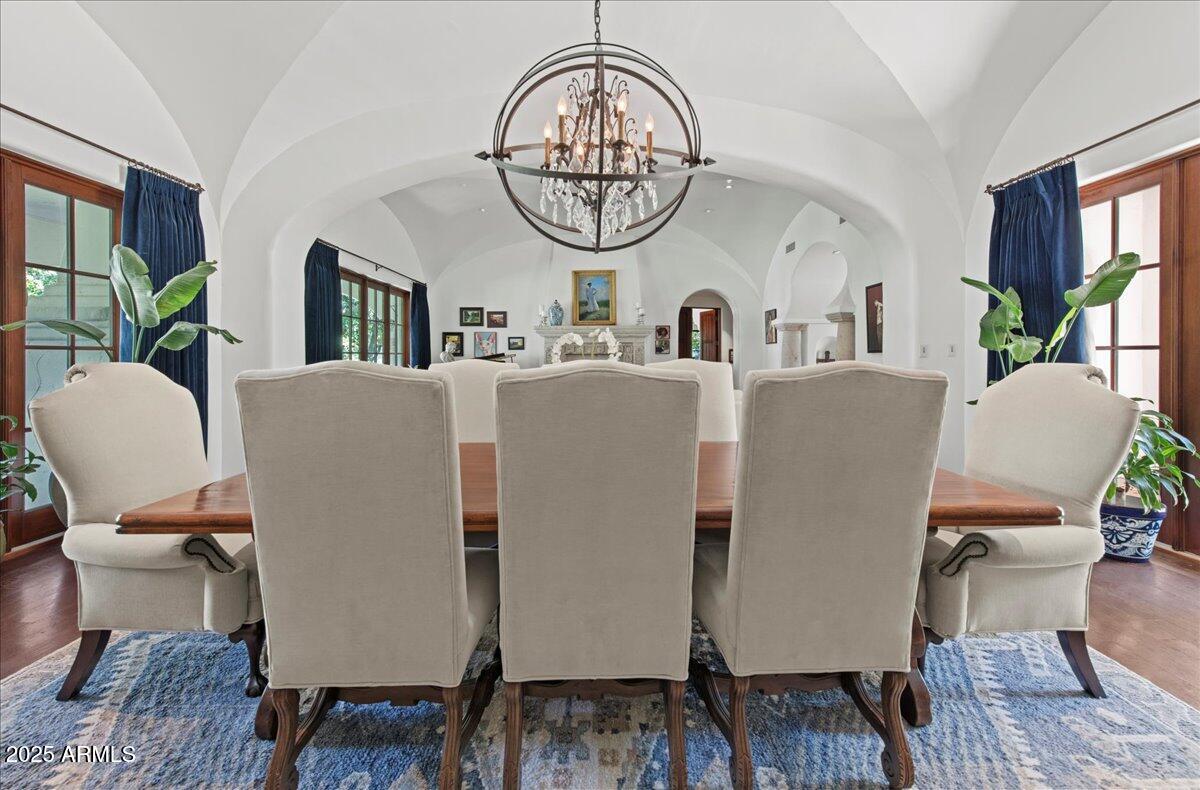 EAST BARTLETT ESTATES - Residential