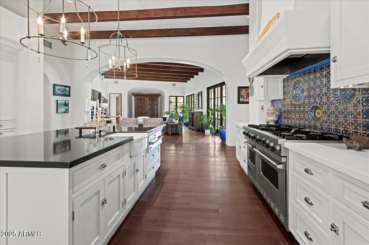EAST BARTLETT ESTATES - Residential