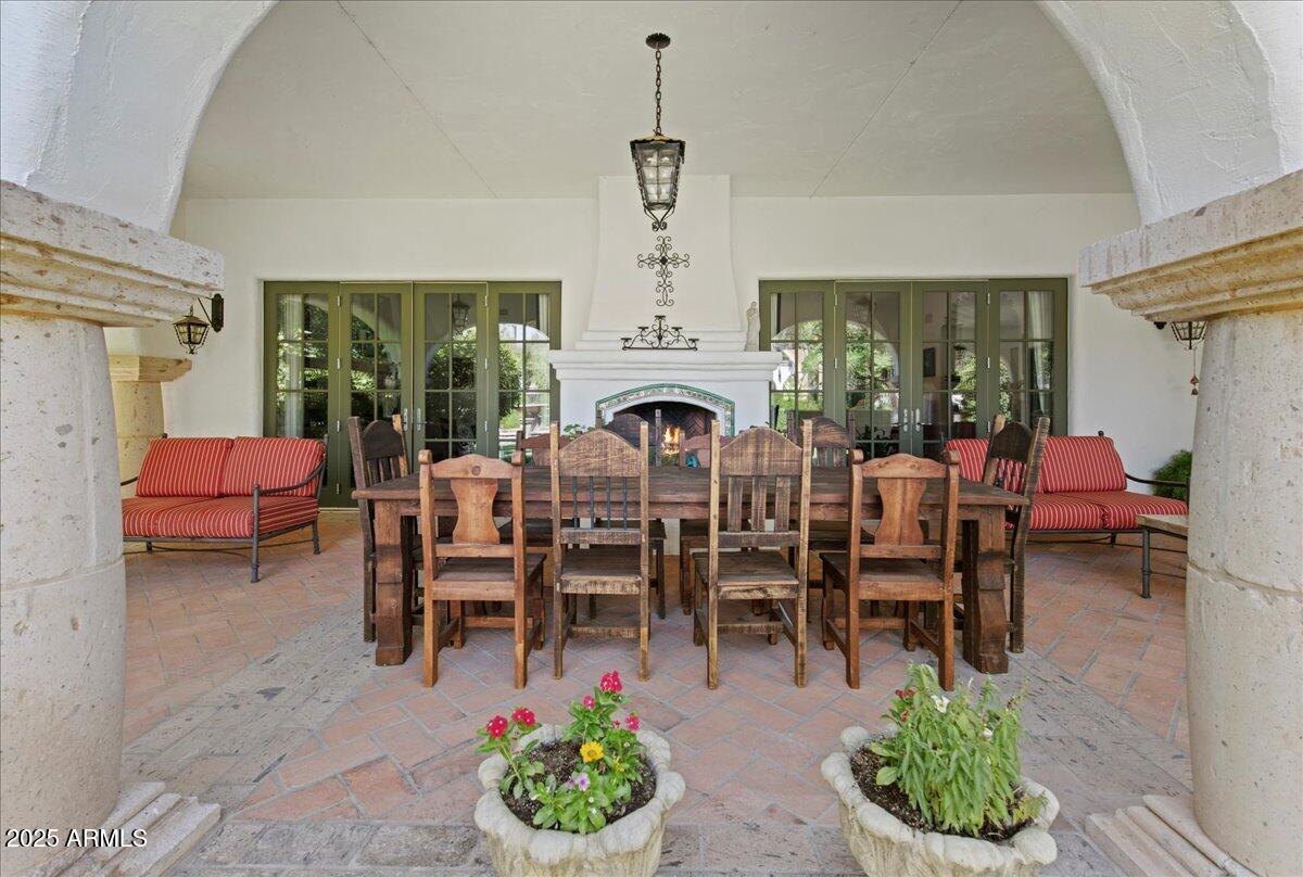 EAST BARTLETT ESTATES - Residential