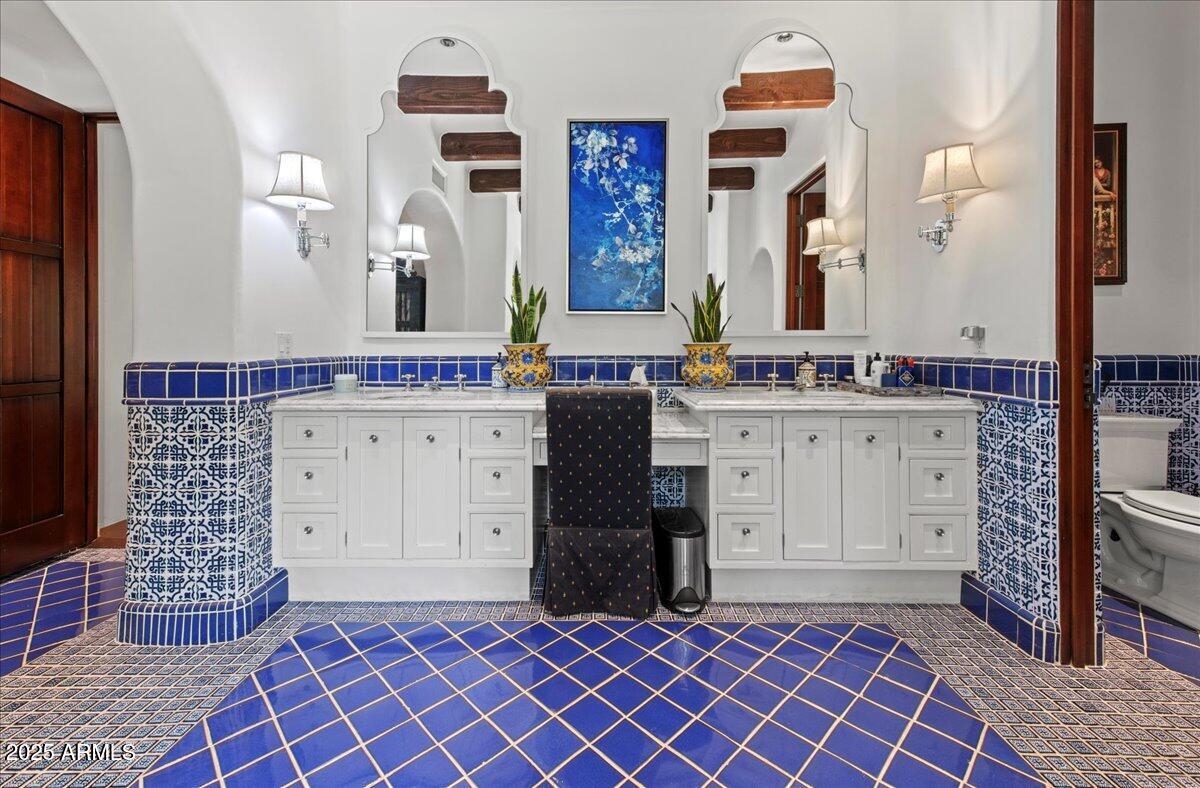 EAST BARTLETT ESTATES - Residential