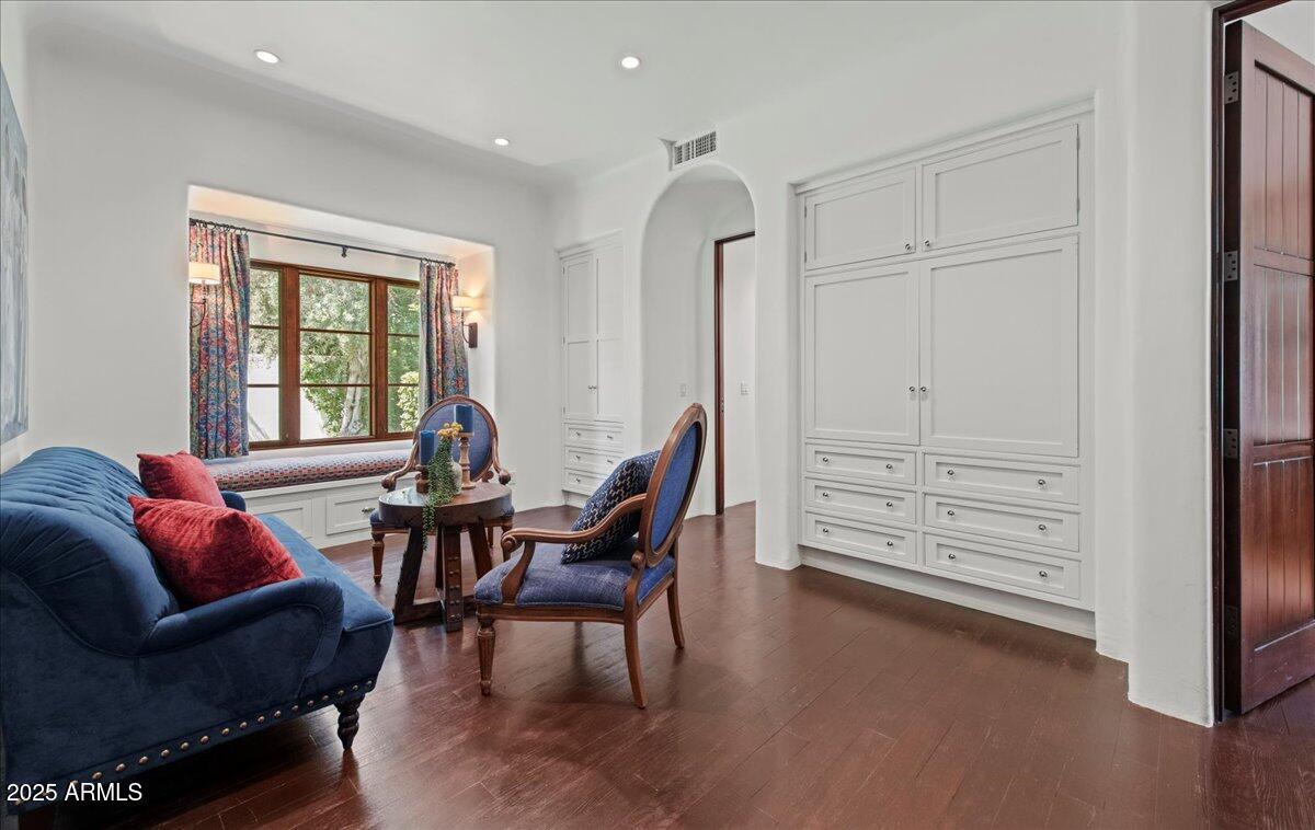 EAST BARTLETT ESTATES - Residential