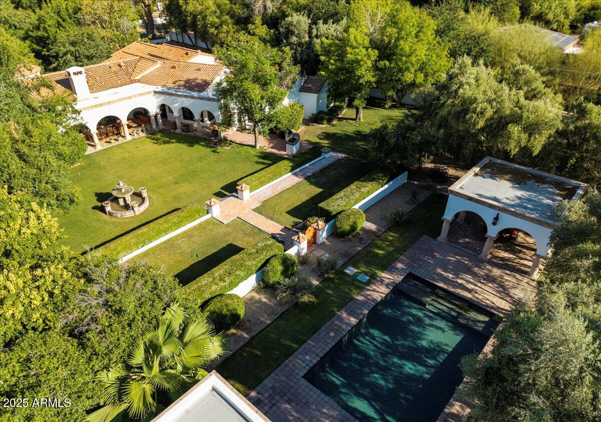 EAST BARTLETT ESTATES - Residential