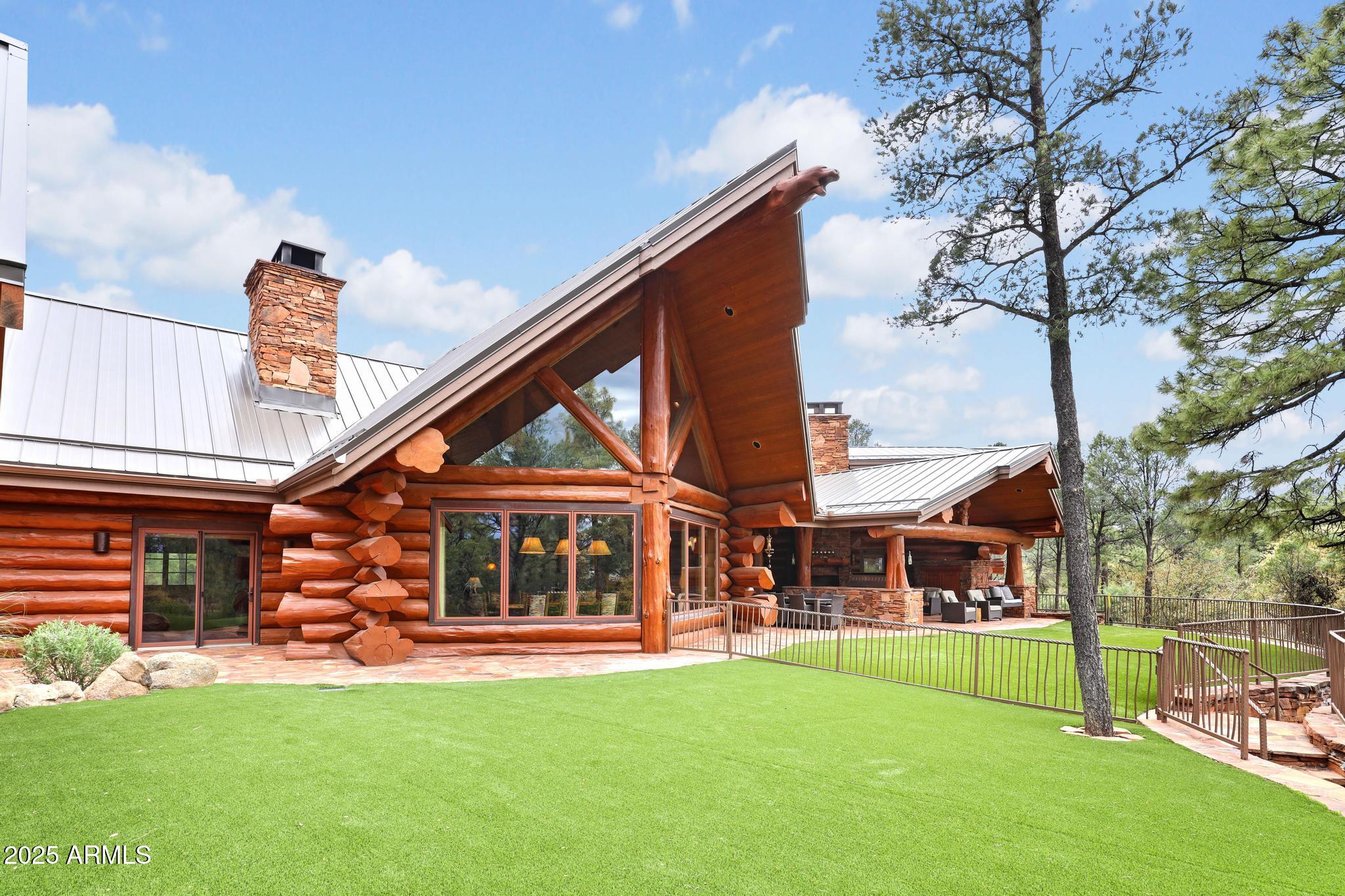 RIM GOLF CLUB PHASE 1 - Residential