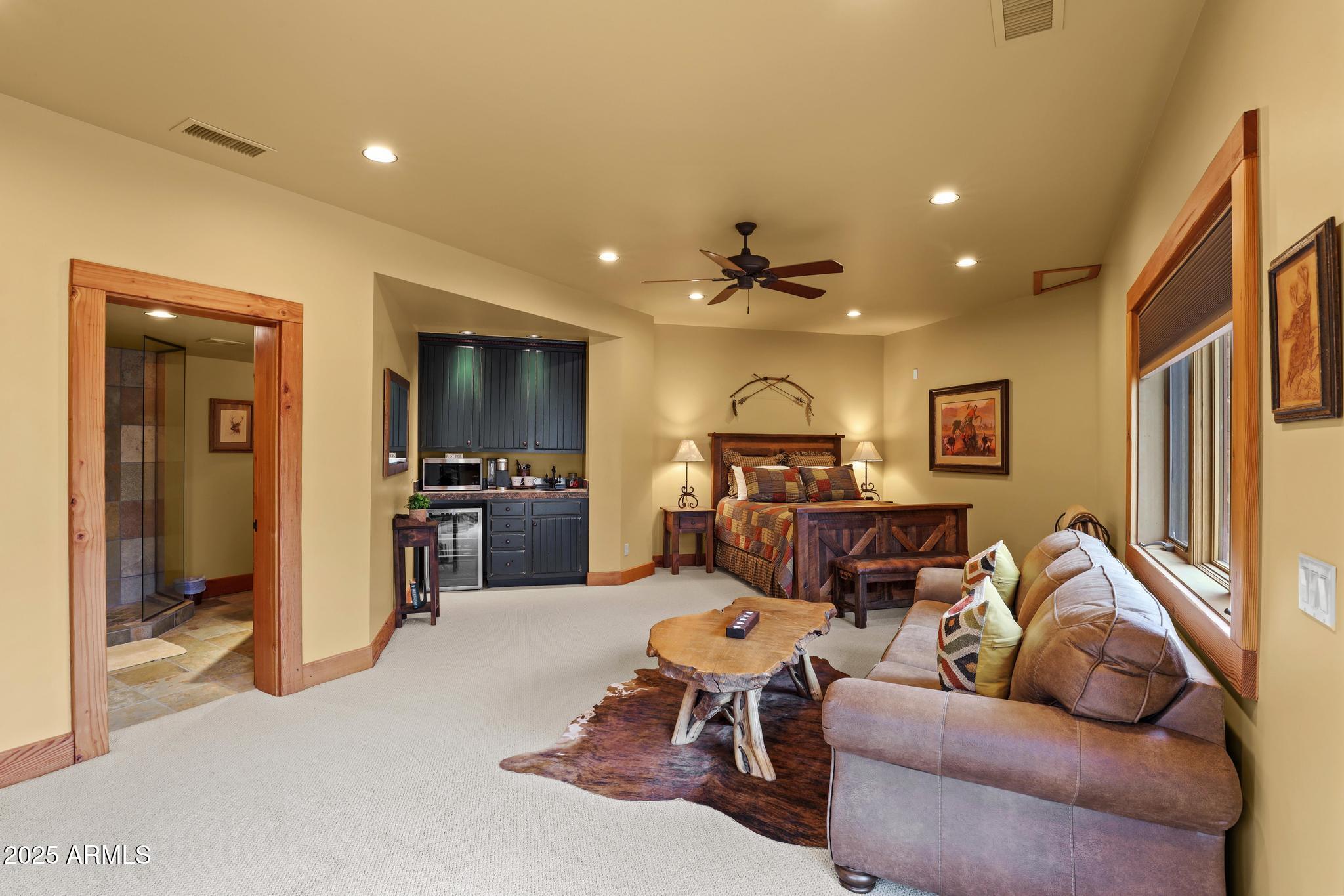 RIM GOLF CLUB PHASE 1 - Residential