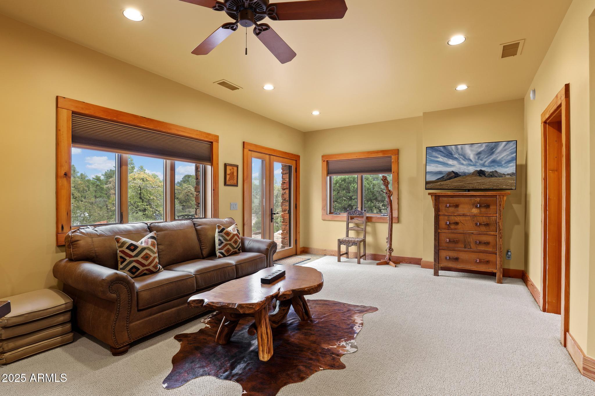 RIM GOLF CLUB PHASE 1 - Residential
