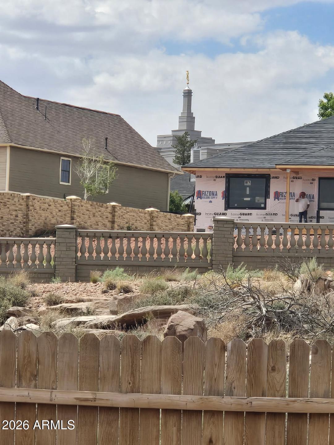 FRONTIER ESTATES - Residential