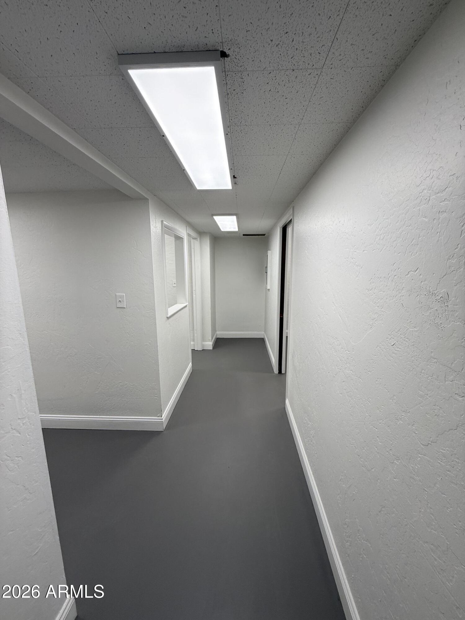 LEISURE MANOR - Commercial Lease