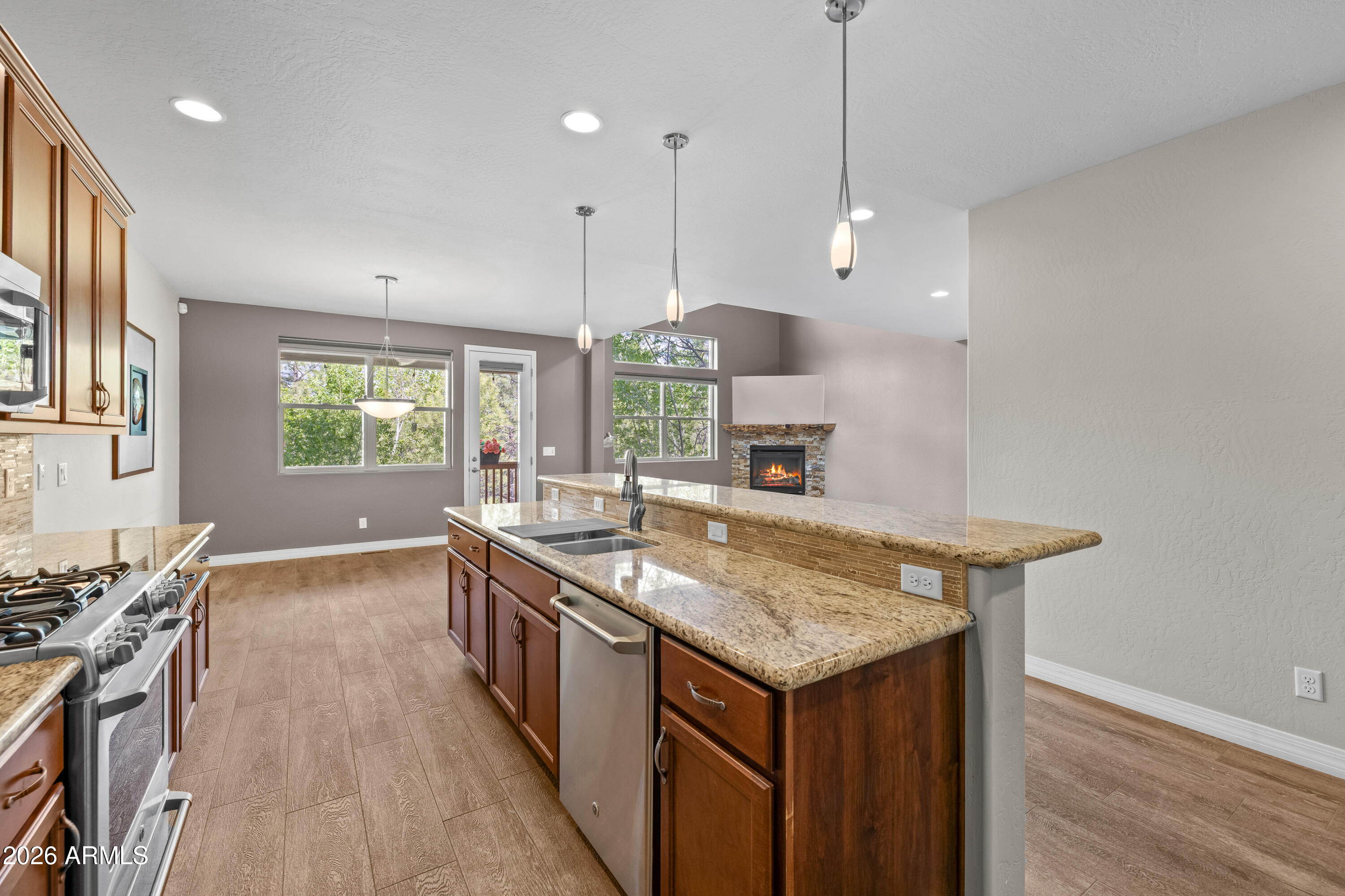 Switzer Canyon Village Townhomes - Residential