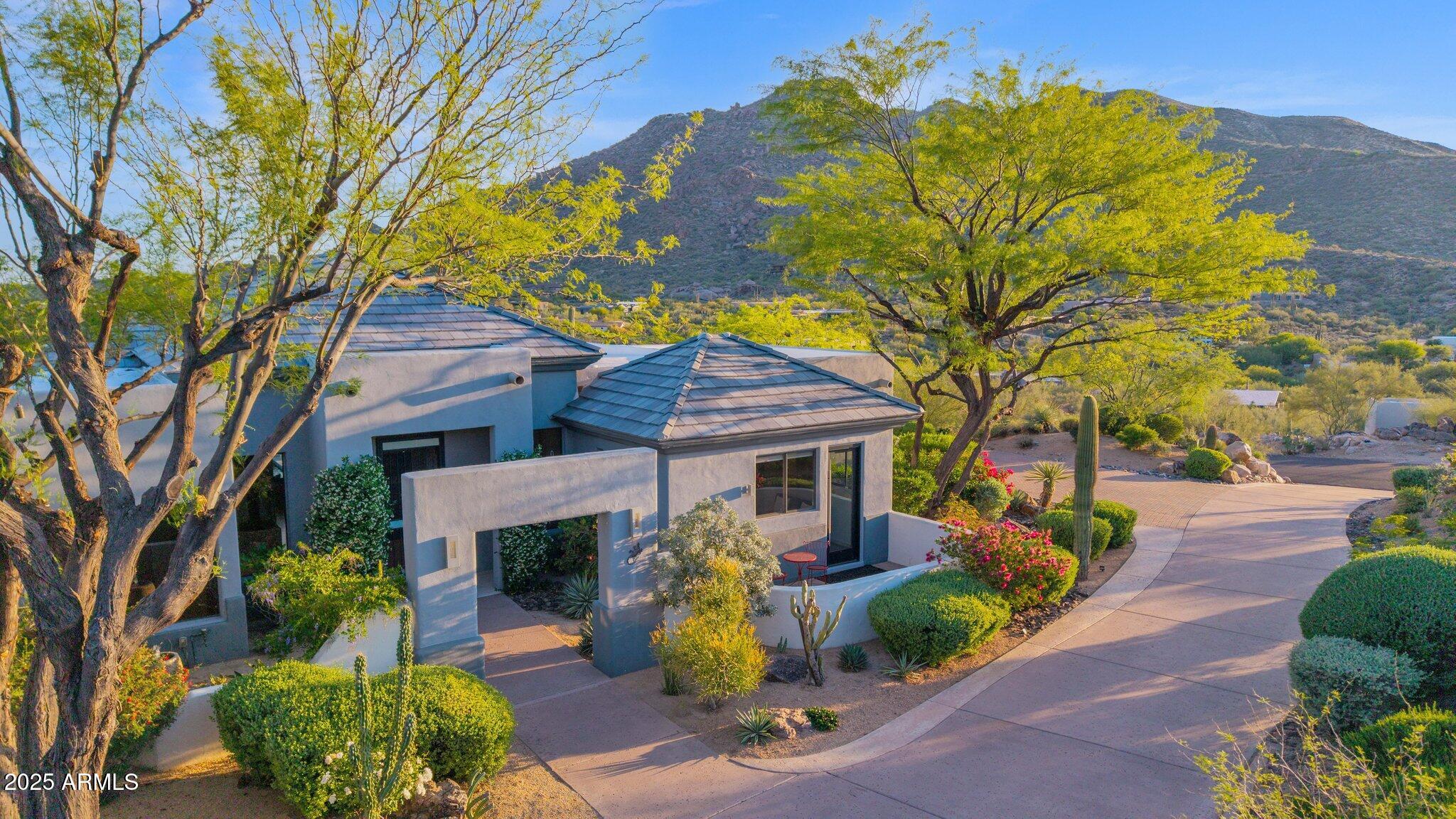 Carefree - Residential