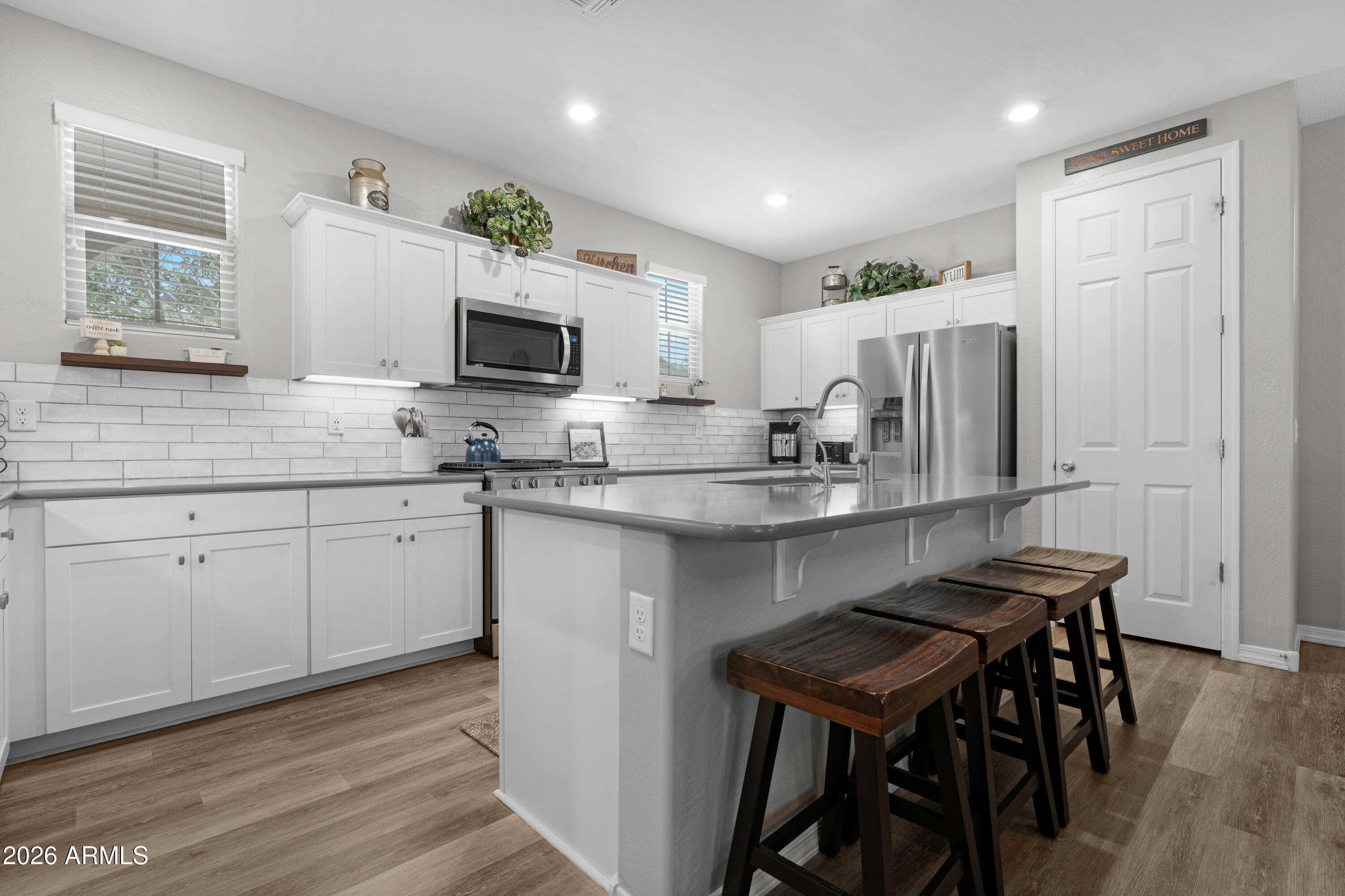 ARIZONA AVENUE AND QUEEN CREEK ROAD - Residential
